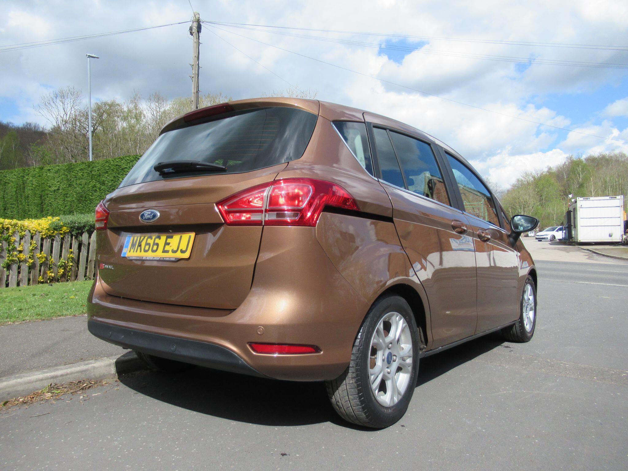 Ford B-Max - Image 4