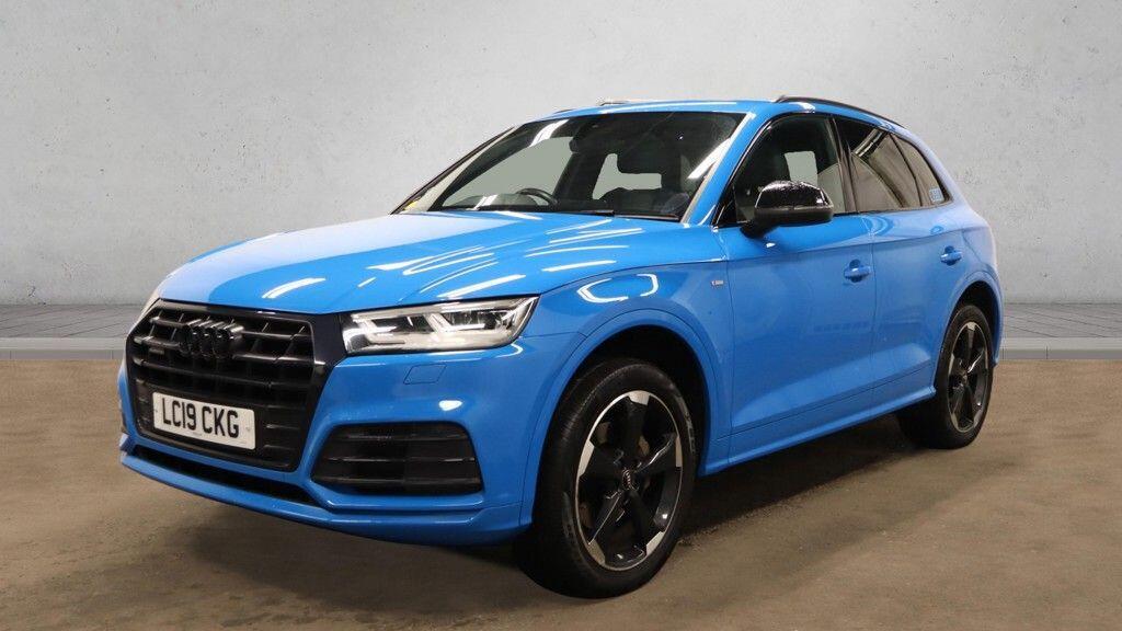 Audi Q5 - Image 2