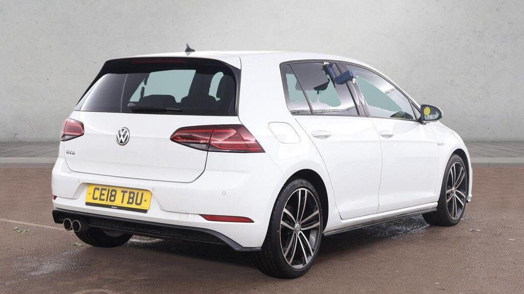 Volkswagen Golf - Image 7