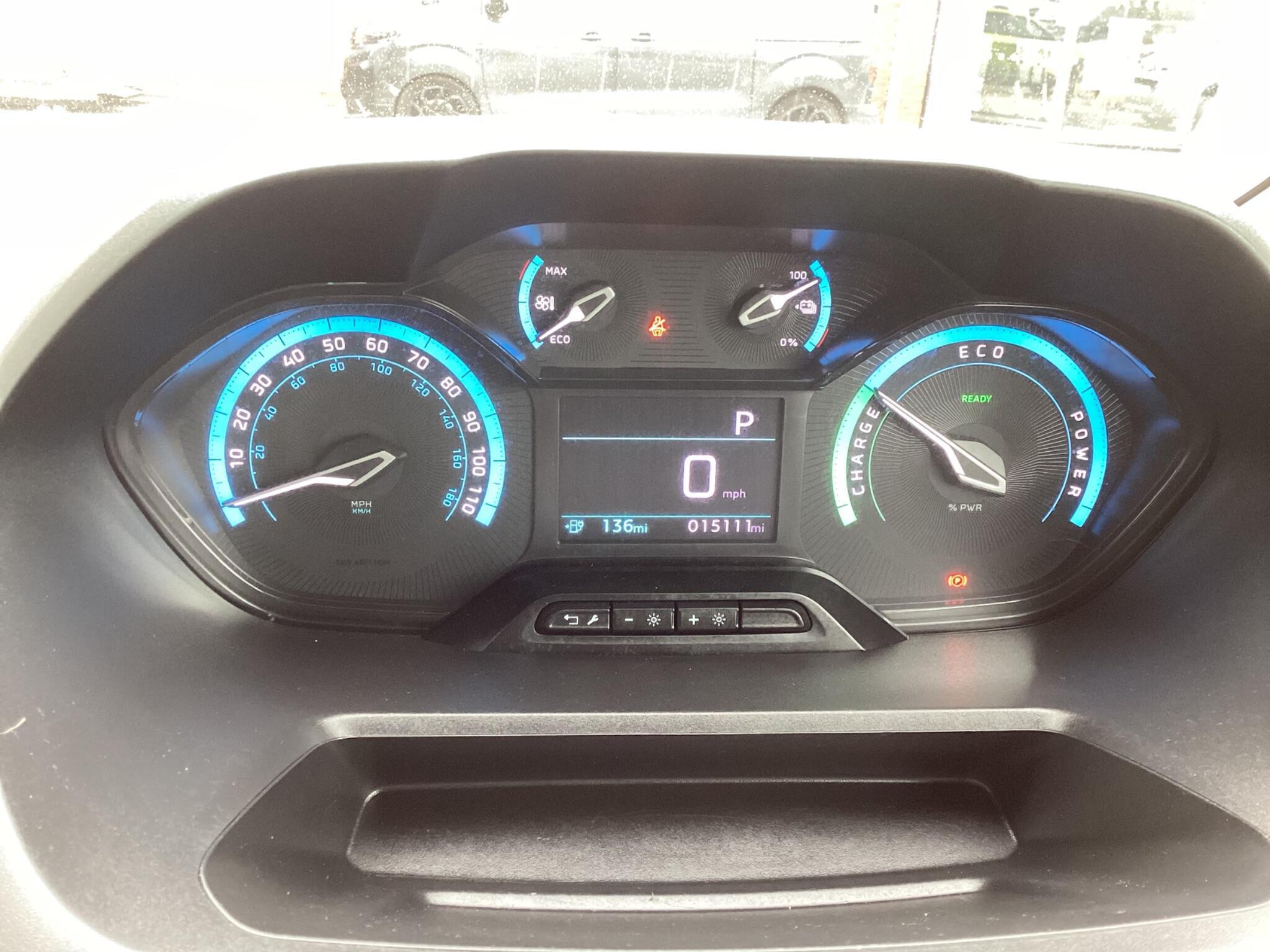 Peugeot e-Partner - Image 18