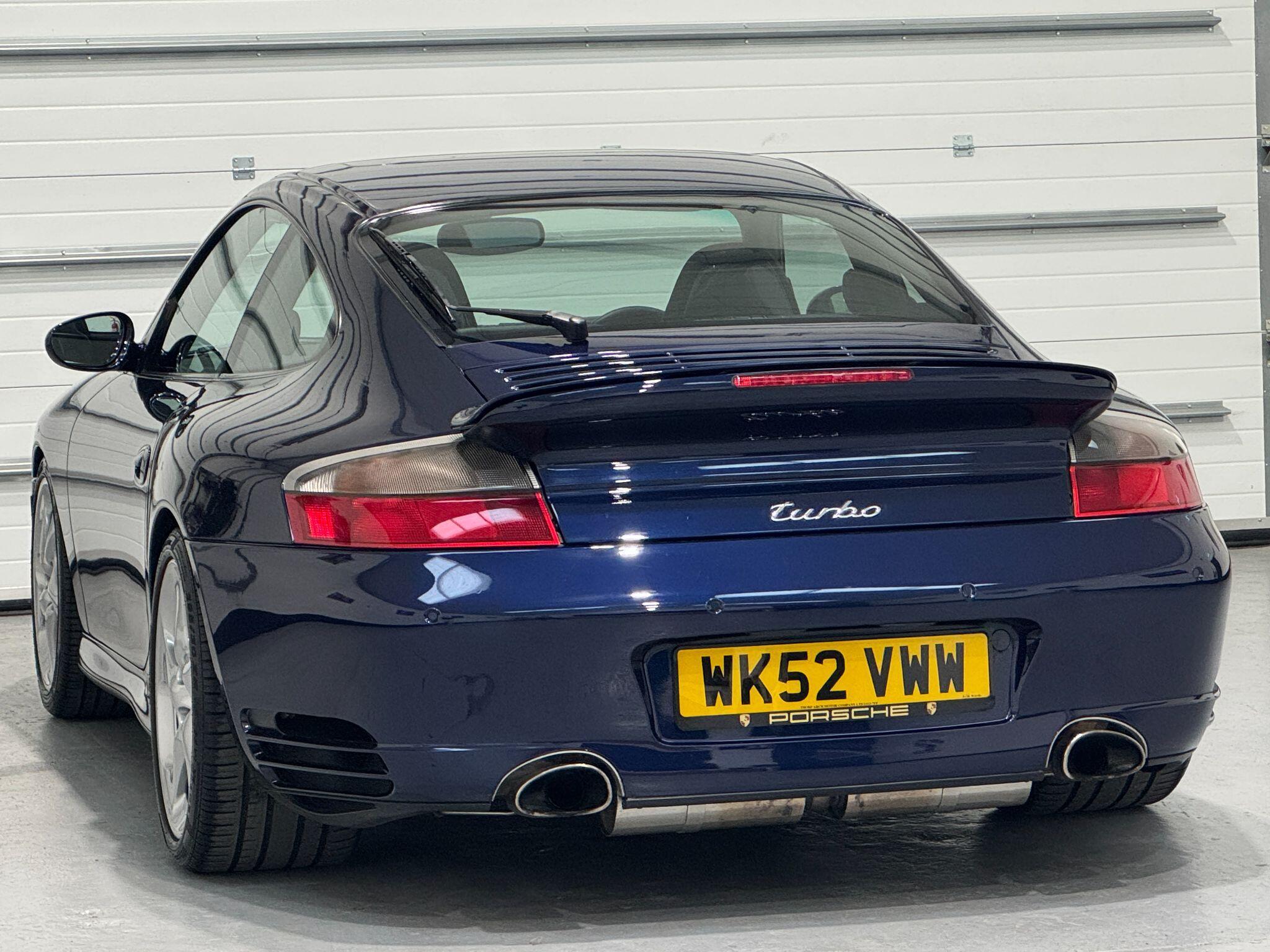 Porsche 911 - Image 14