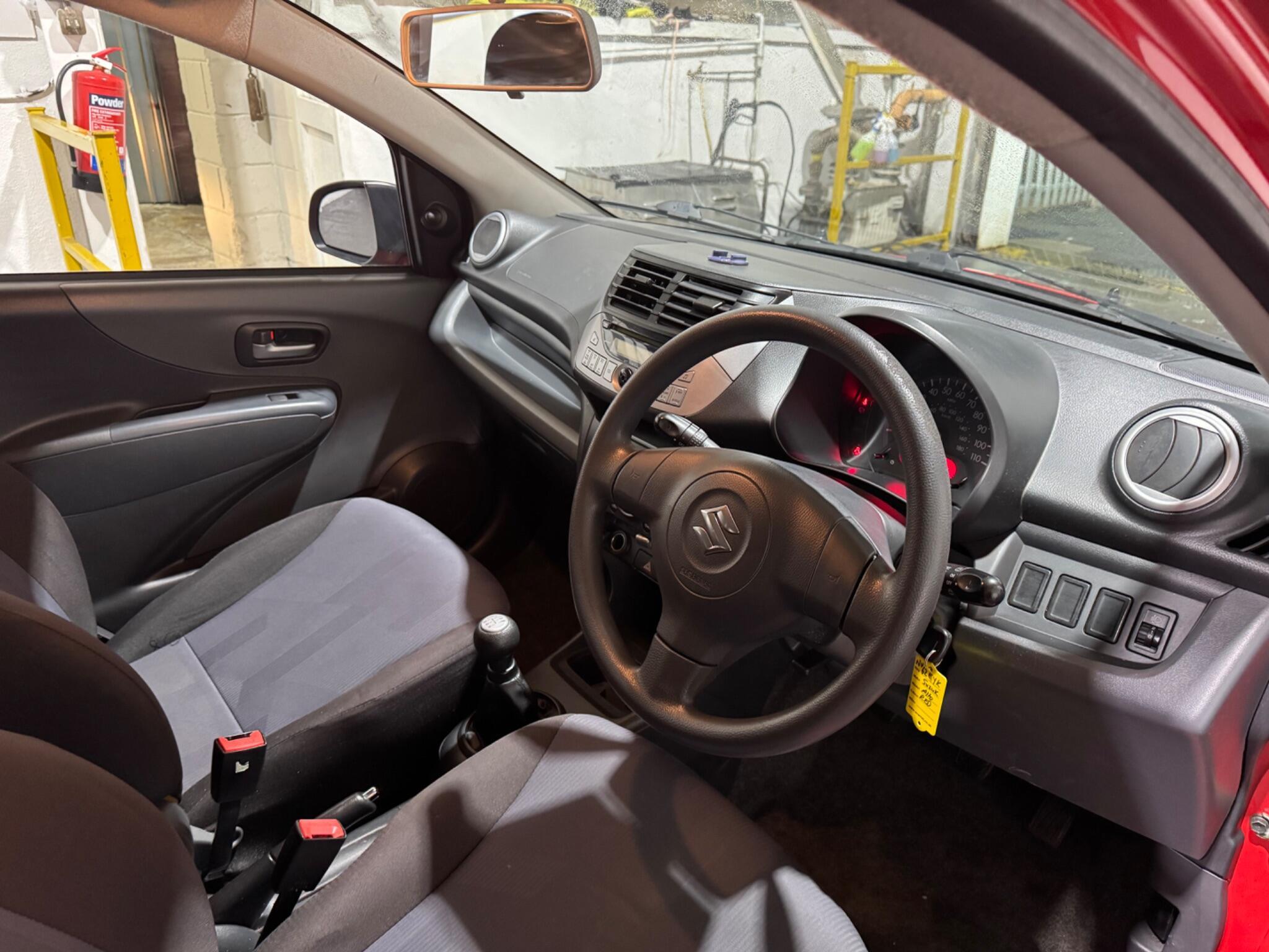 Suzuki Swift - Image 10