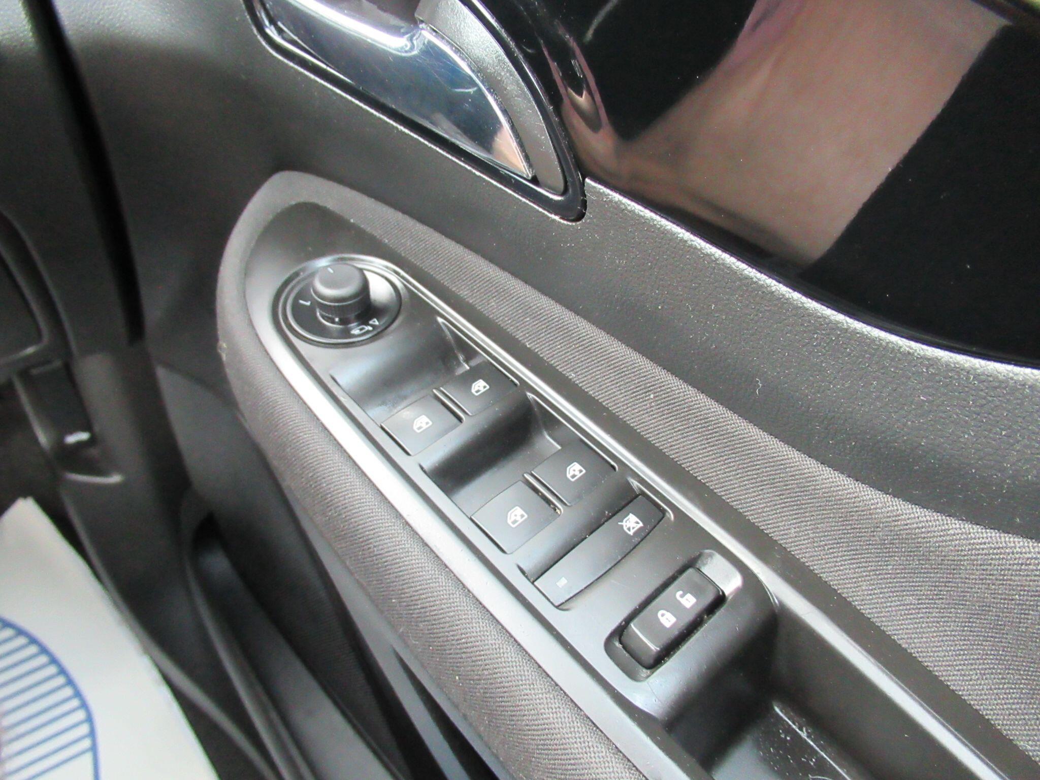 Vauxhall Mokka X - Image 20
