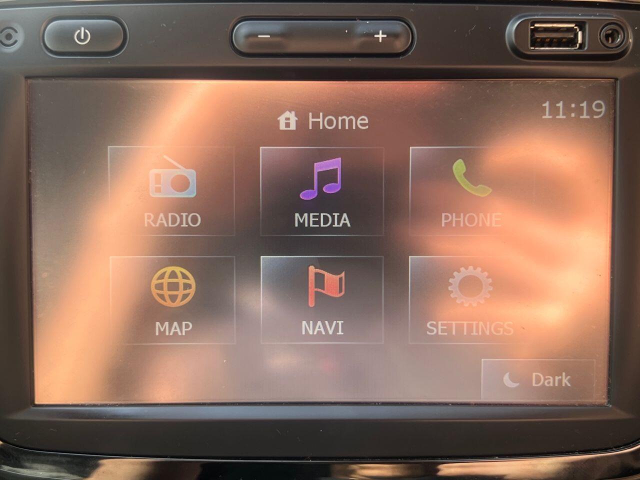 Renault Captur - Image 33