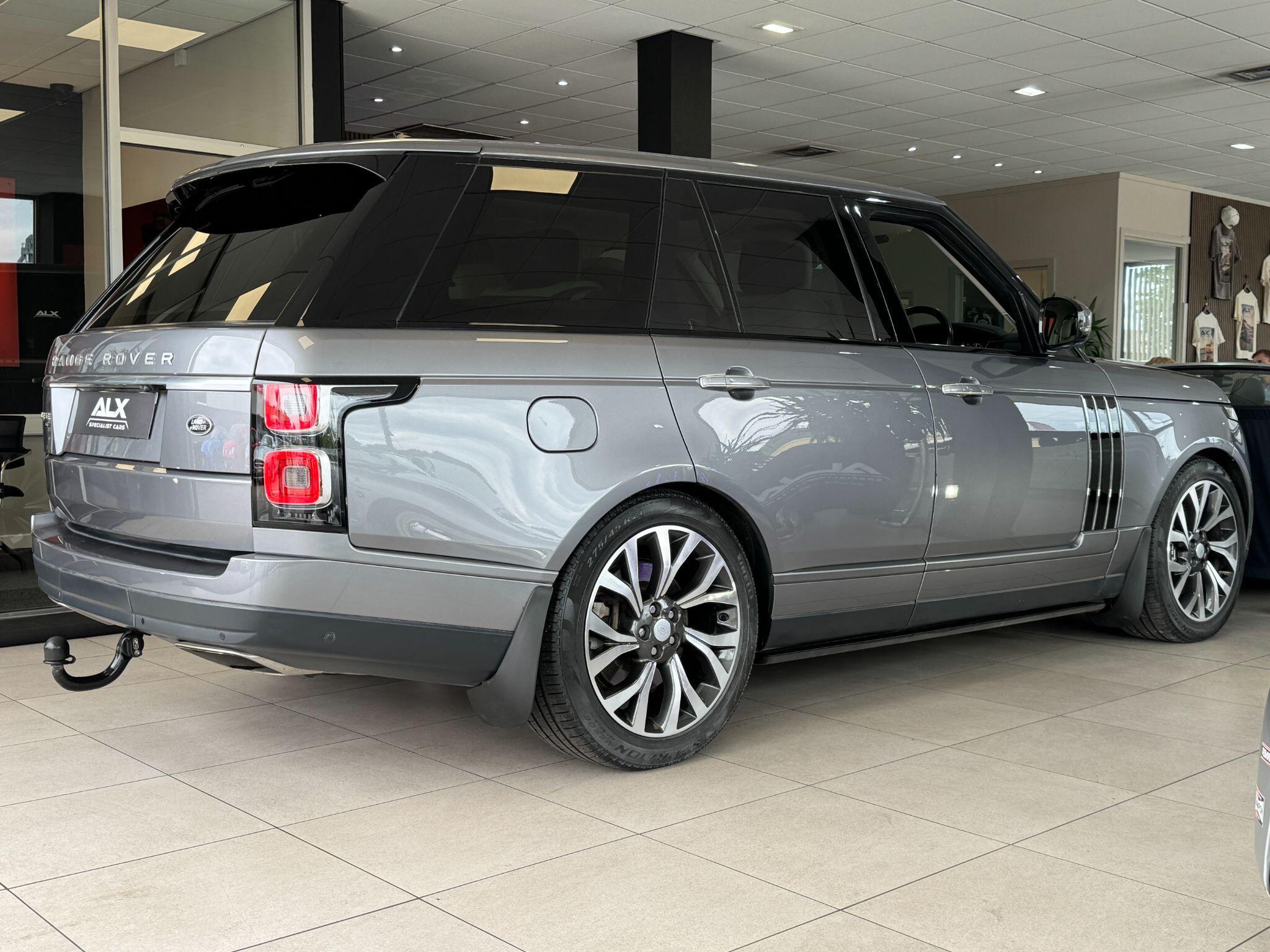 Land Rover Range Rover - Image 8