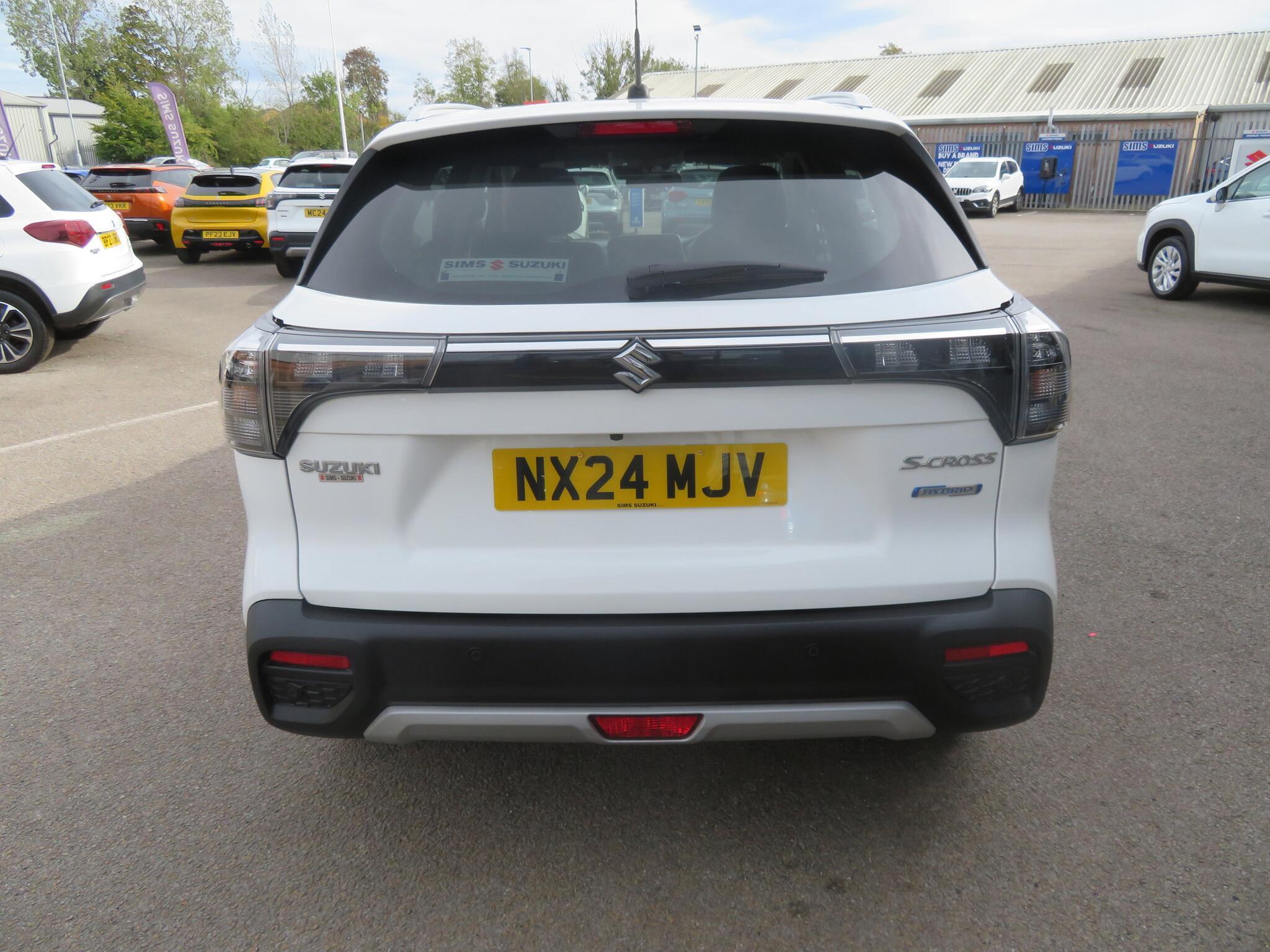 Suzuki S-Cross - Image 16