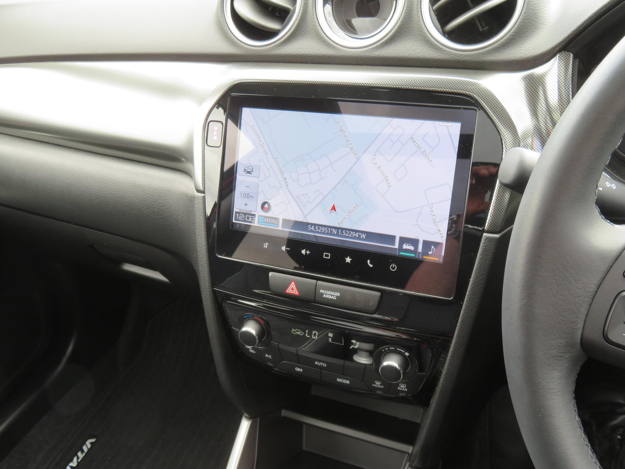 Suzuki Vitara - Image 9