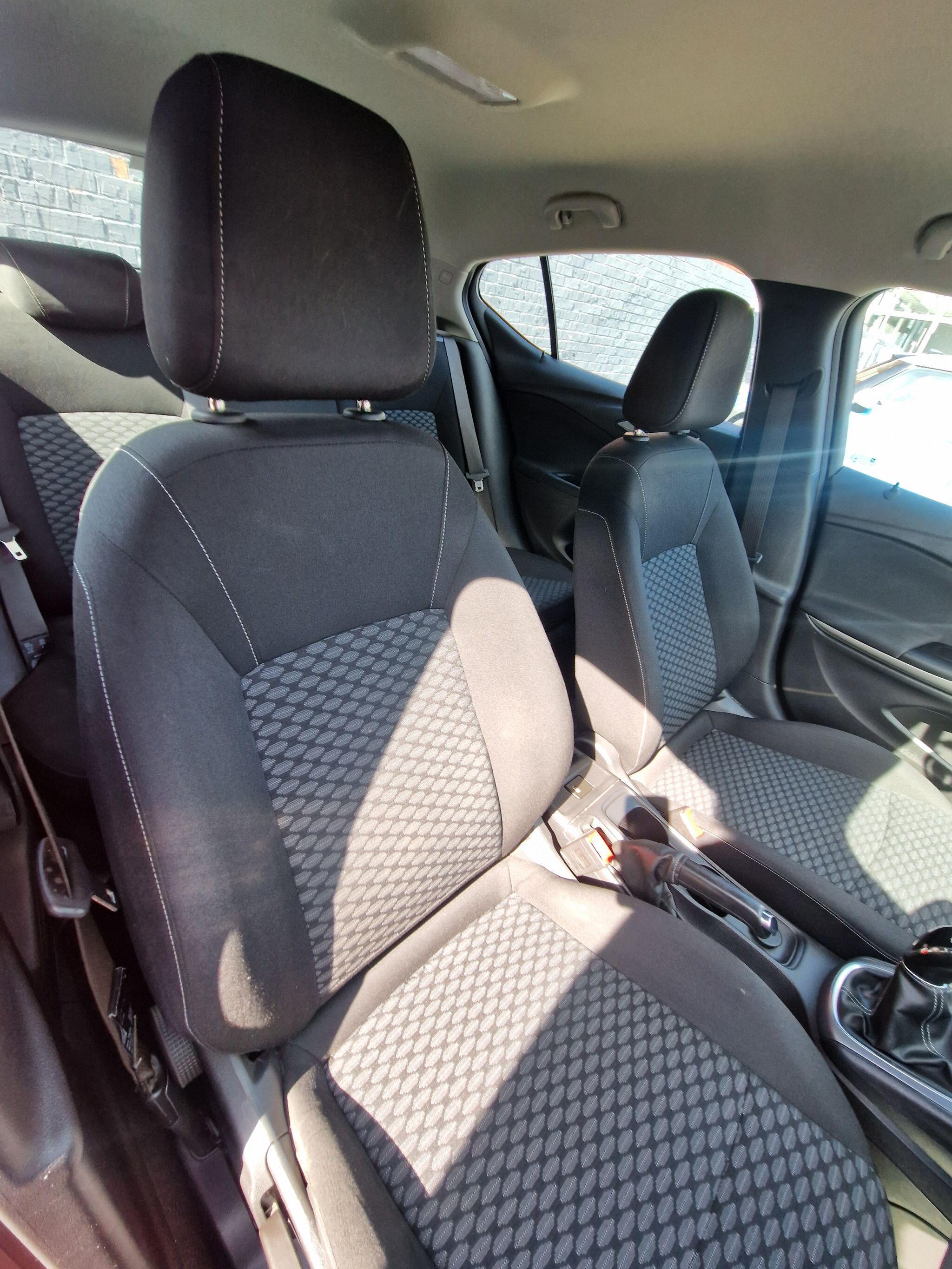 Vauxhall Astra - Image 28