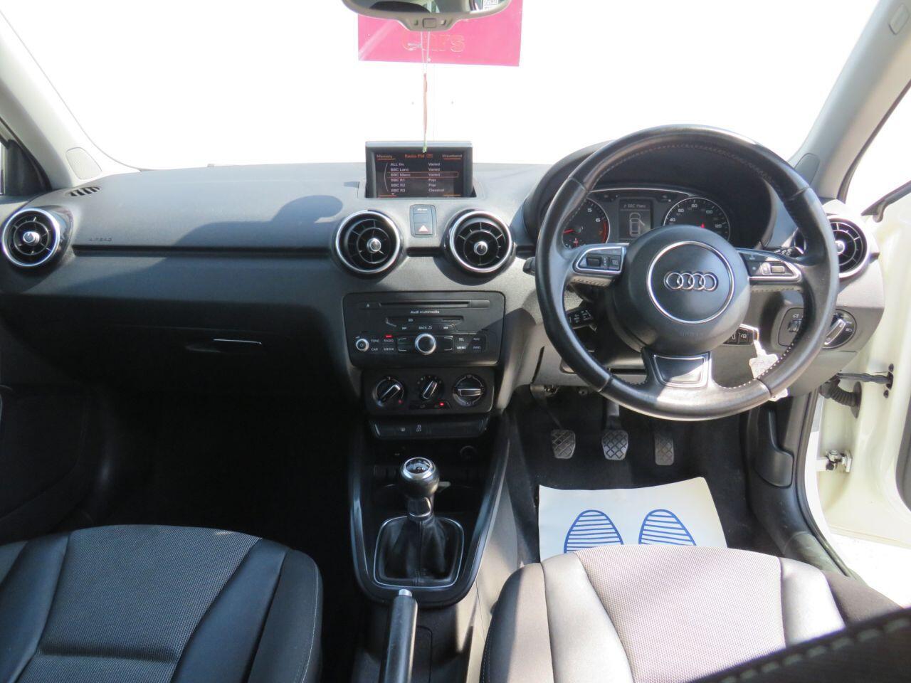 Audi A1 - Image 2