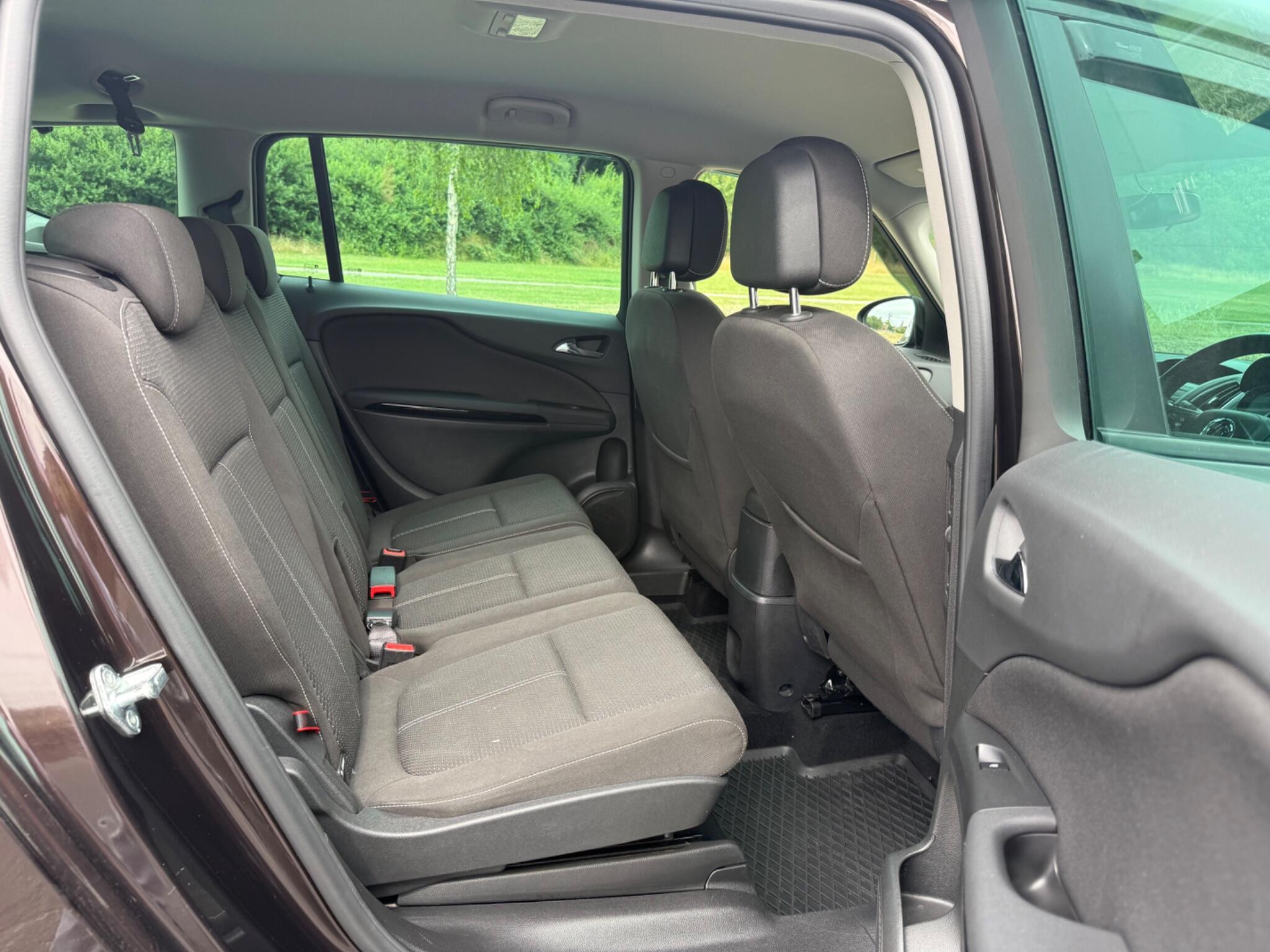 Vauxhall Zafira Tourer - Image 16