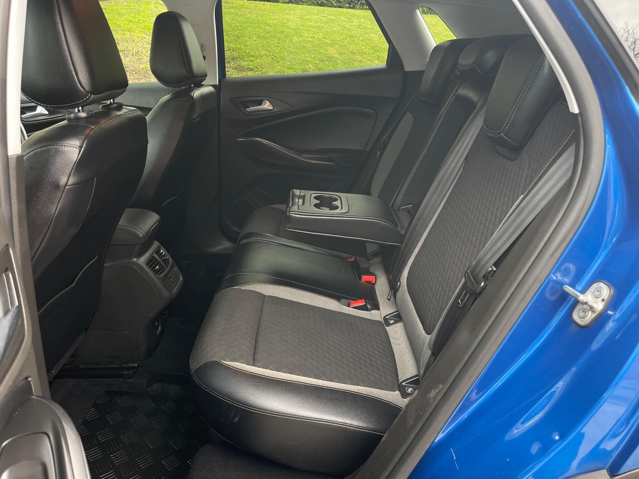 Vauxhall Grandland X - Image 37