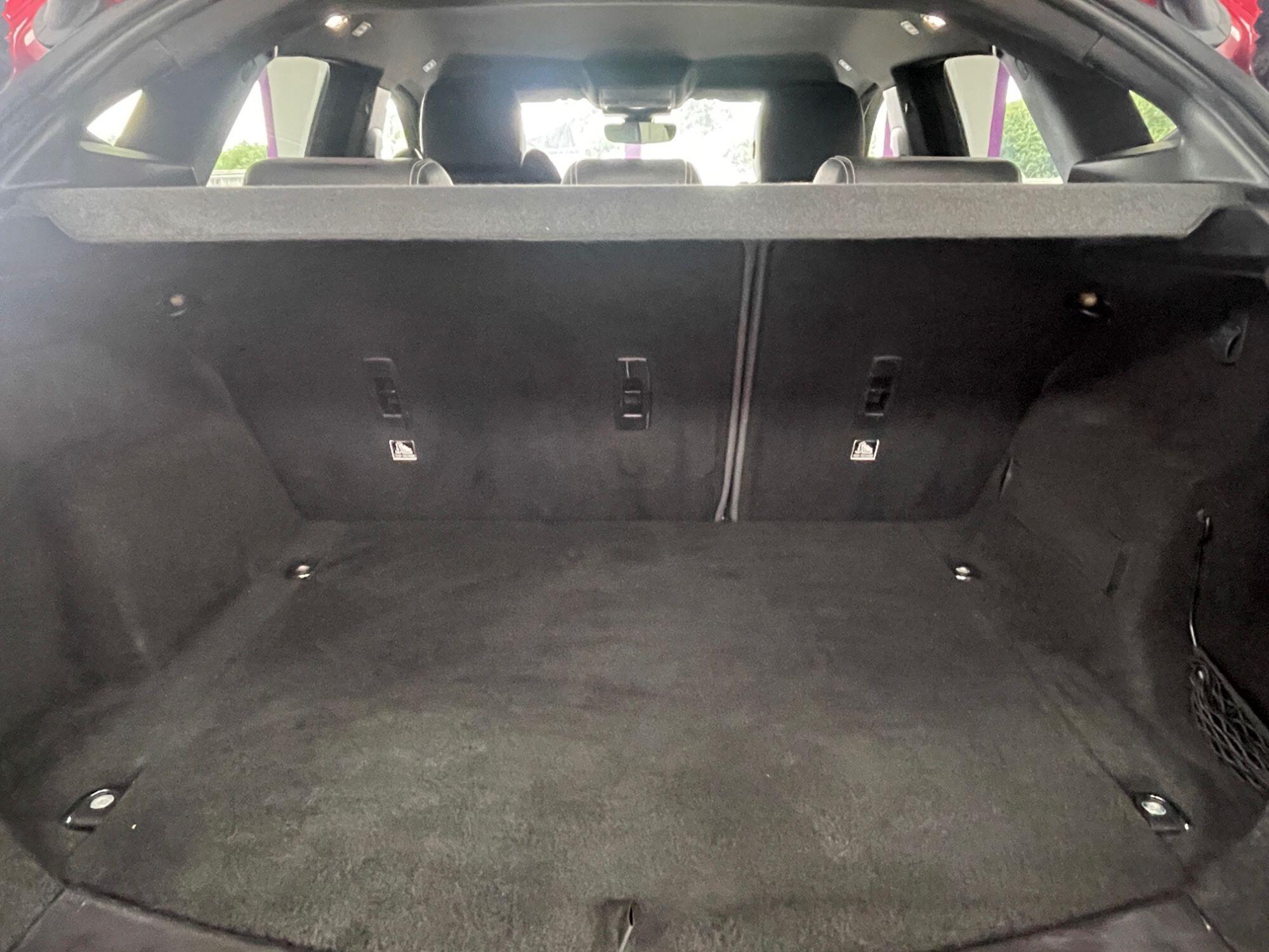 Jaguar E-Pace - Image 18