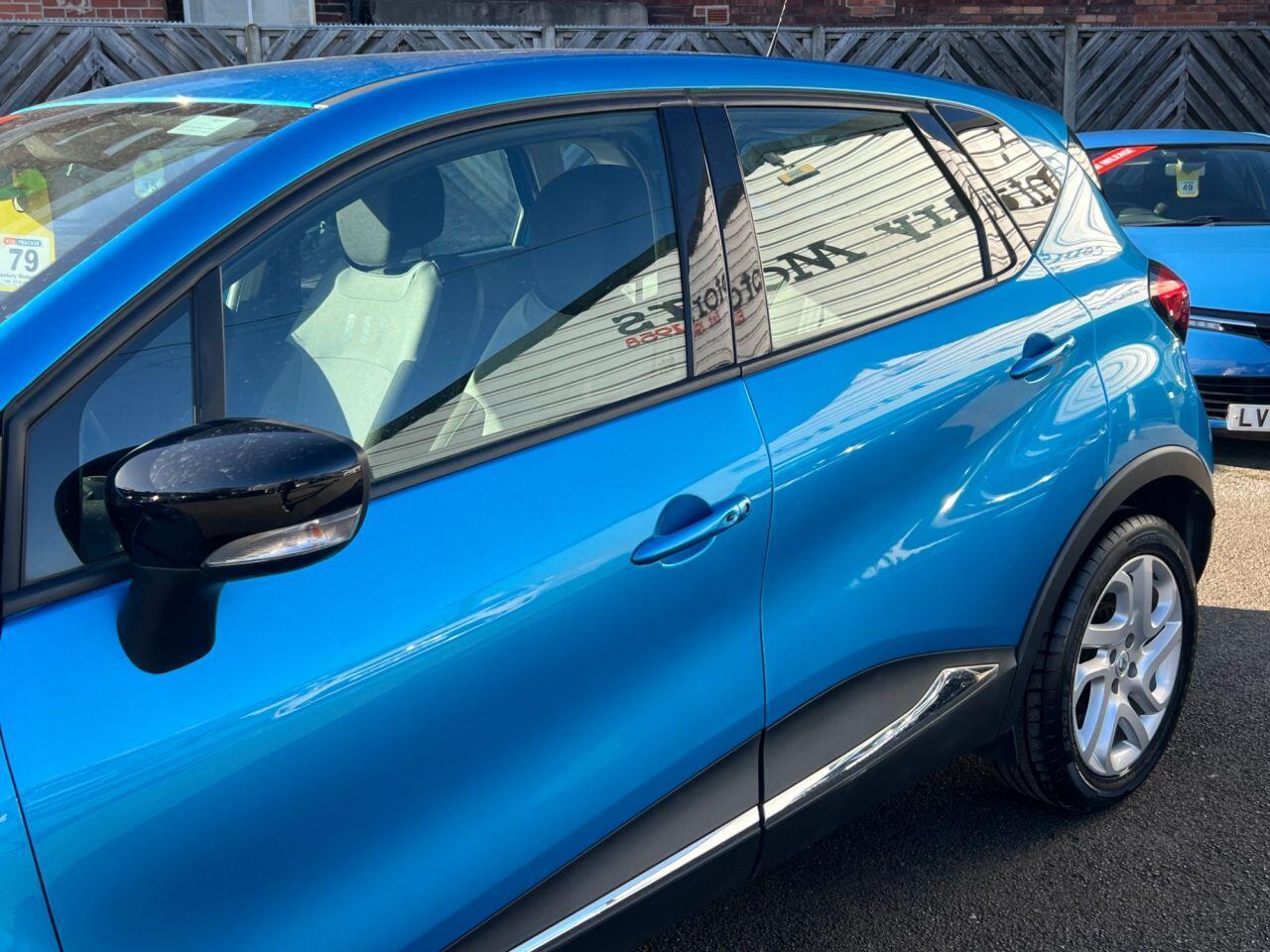 Renault Captur - Image 8