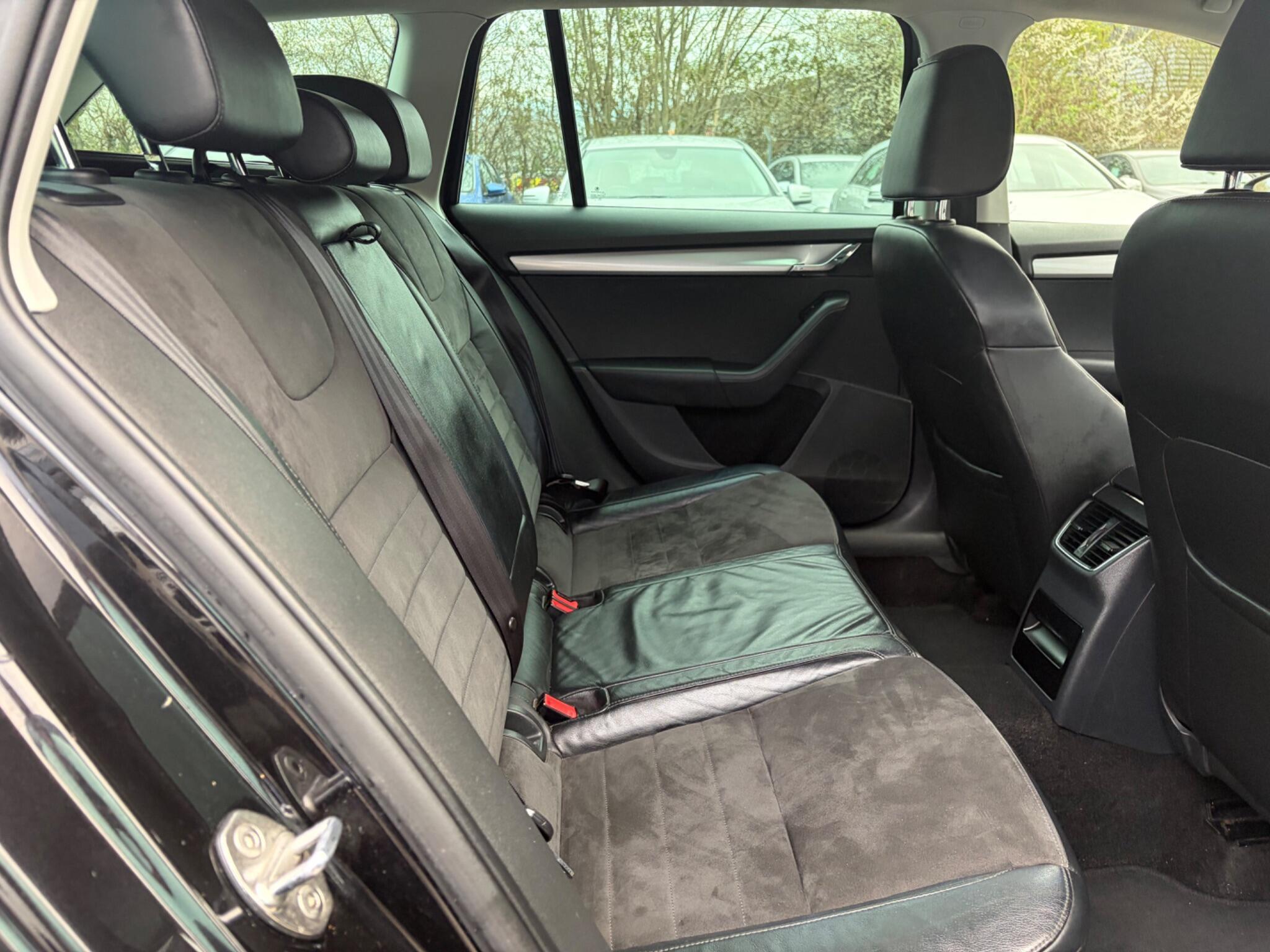 Skoda Octavia - Image 20