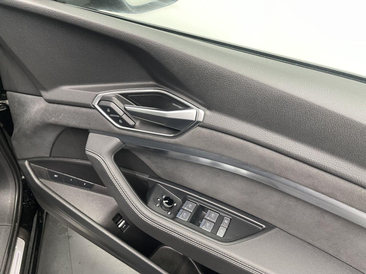 Audi E-Tron - Image 28