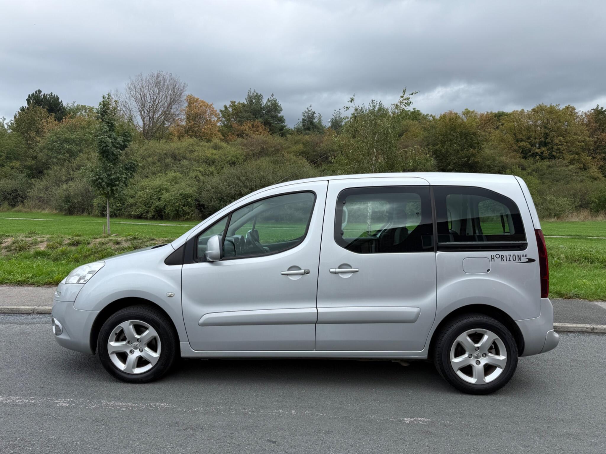 Peugeot Partner Tepee - Image 5