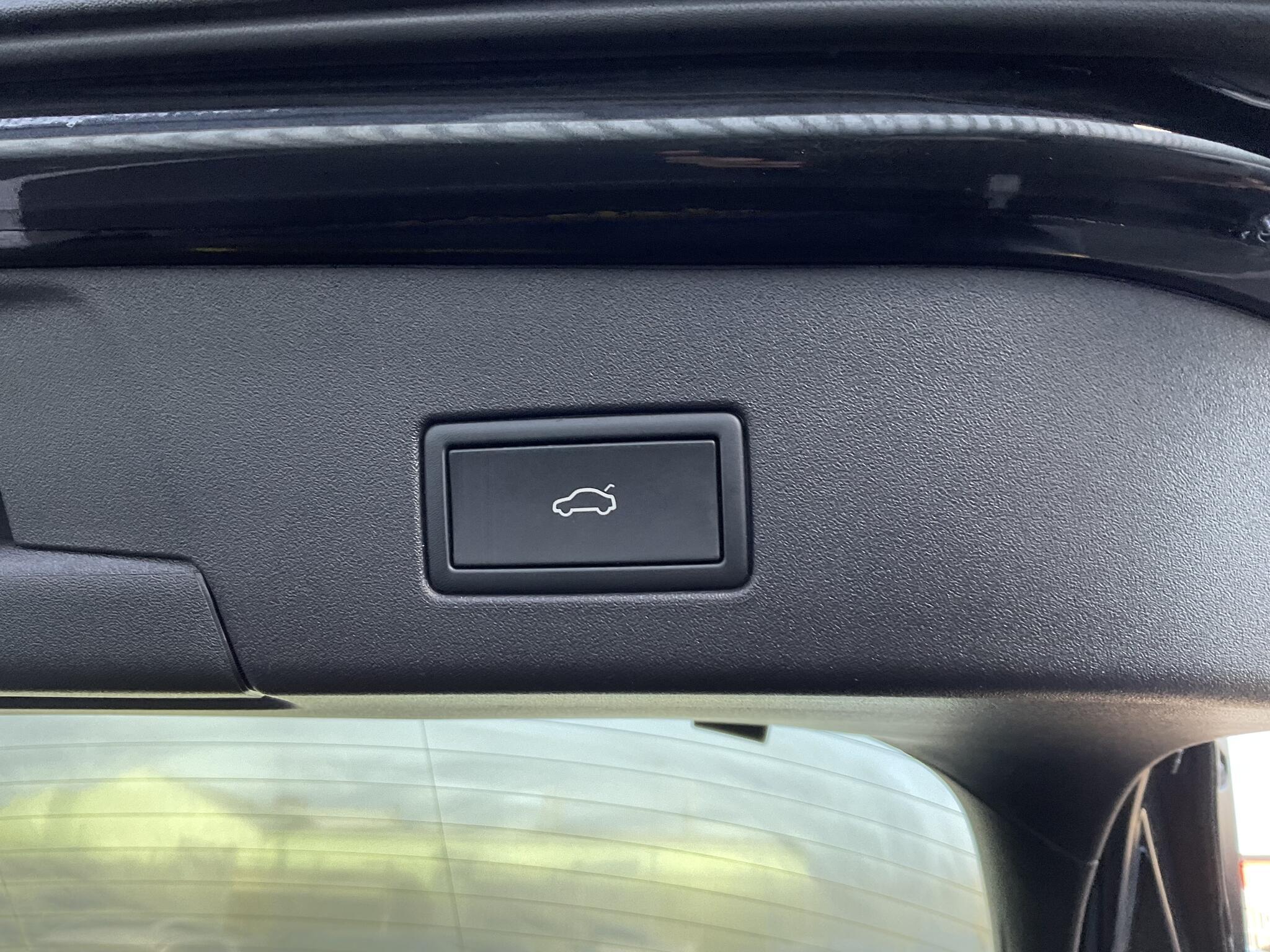 Volkswagen Id5 - Image 20