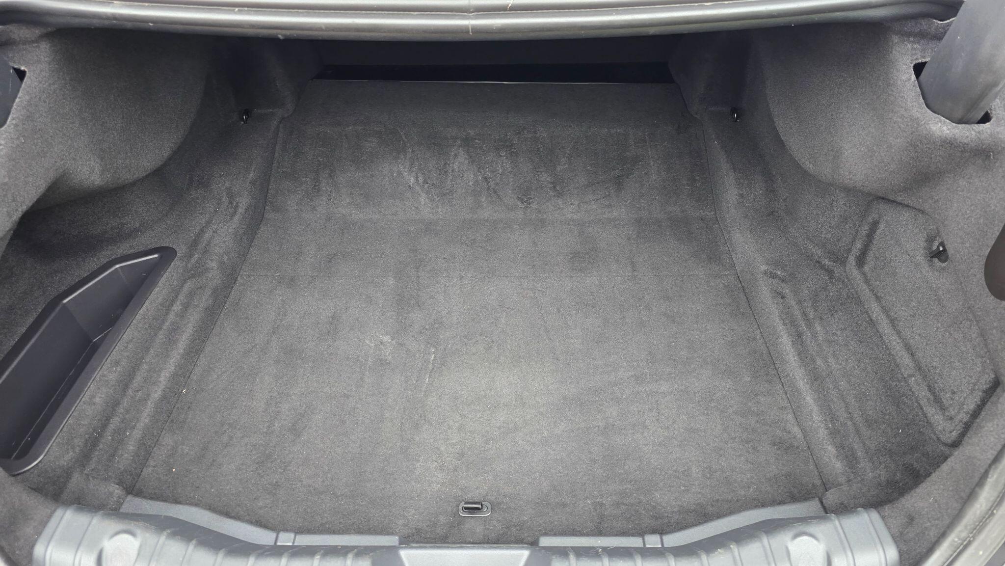 Jaguar XF - Image 47