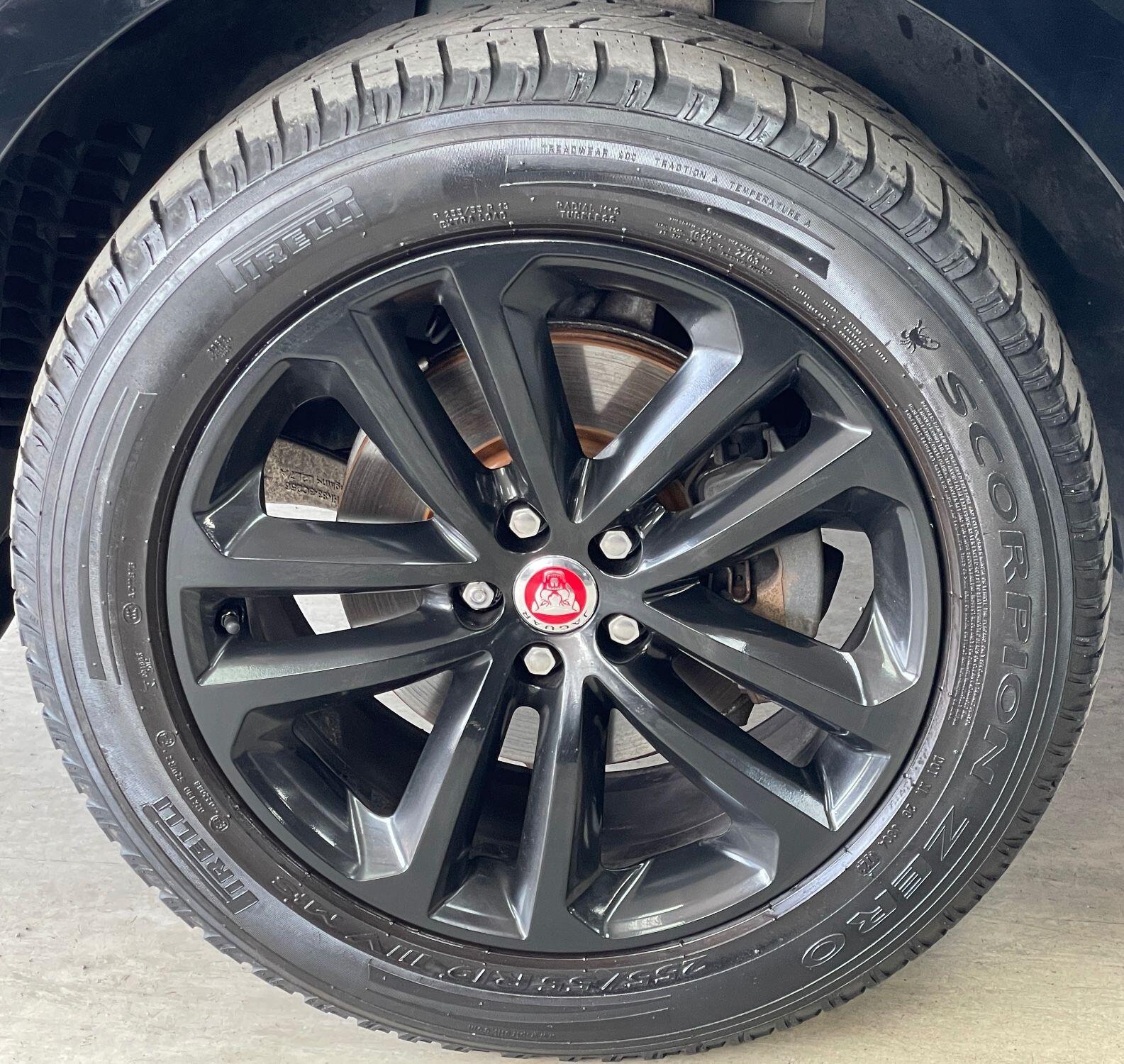Jaguar F-Pace - Image 14