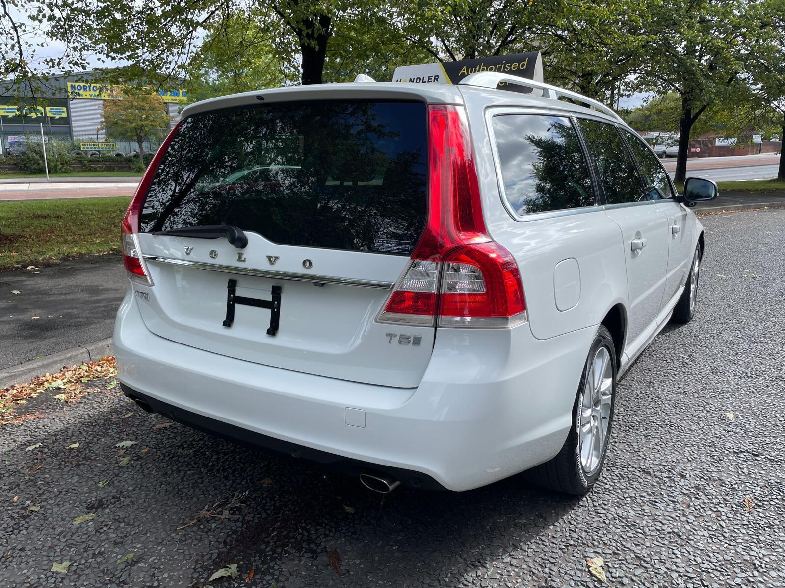 Volvo V70 - Image 7