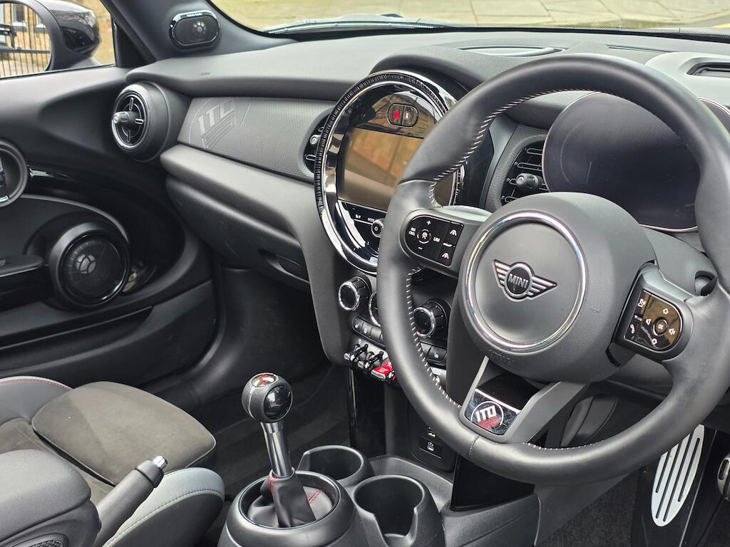 MINI Hatch - Image 47