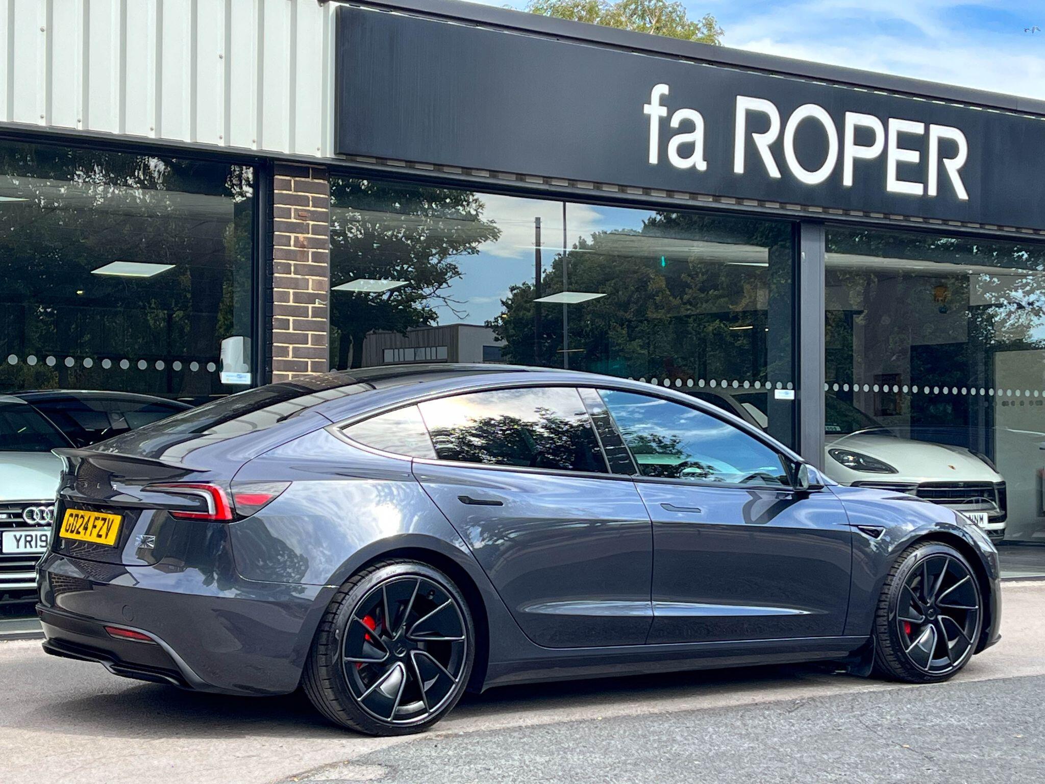 Tesla Model 3 - Image 16