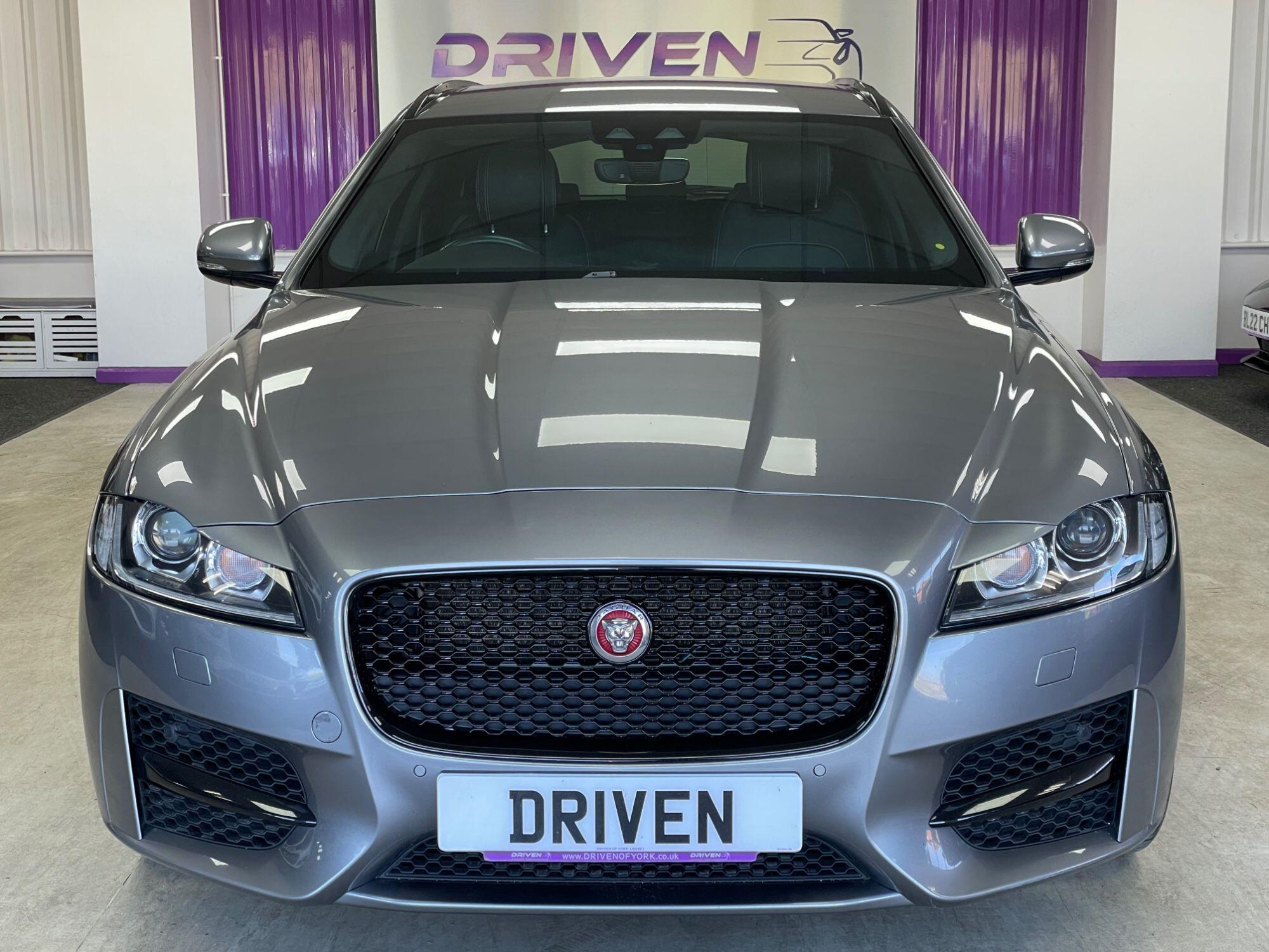 Jaguar XF - Image 7