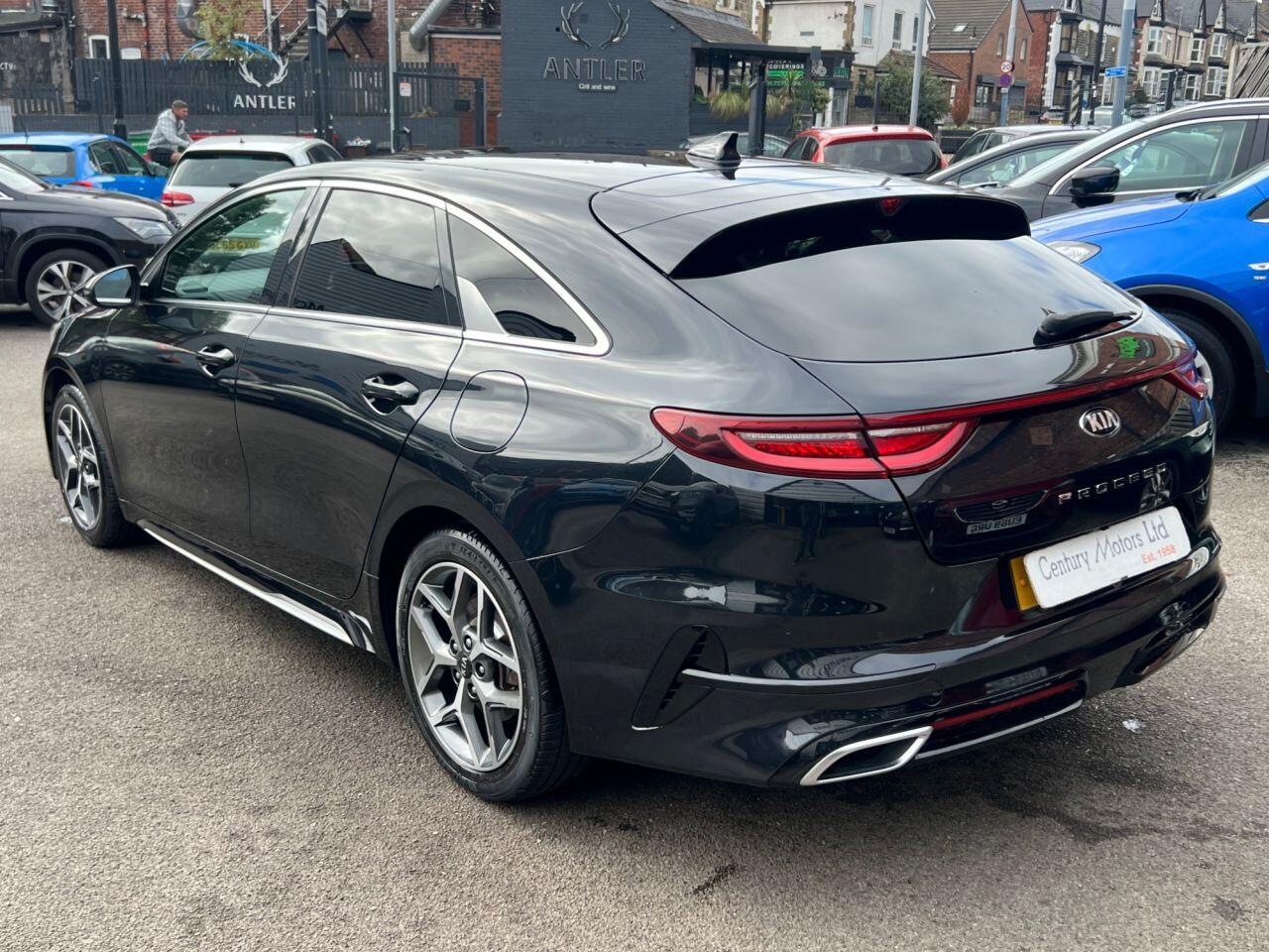 Kia ProCeed - Image 8