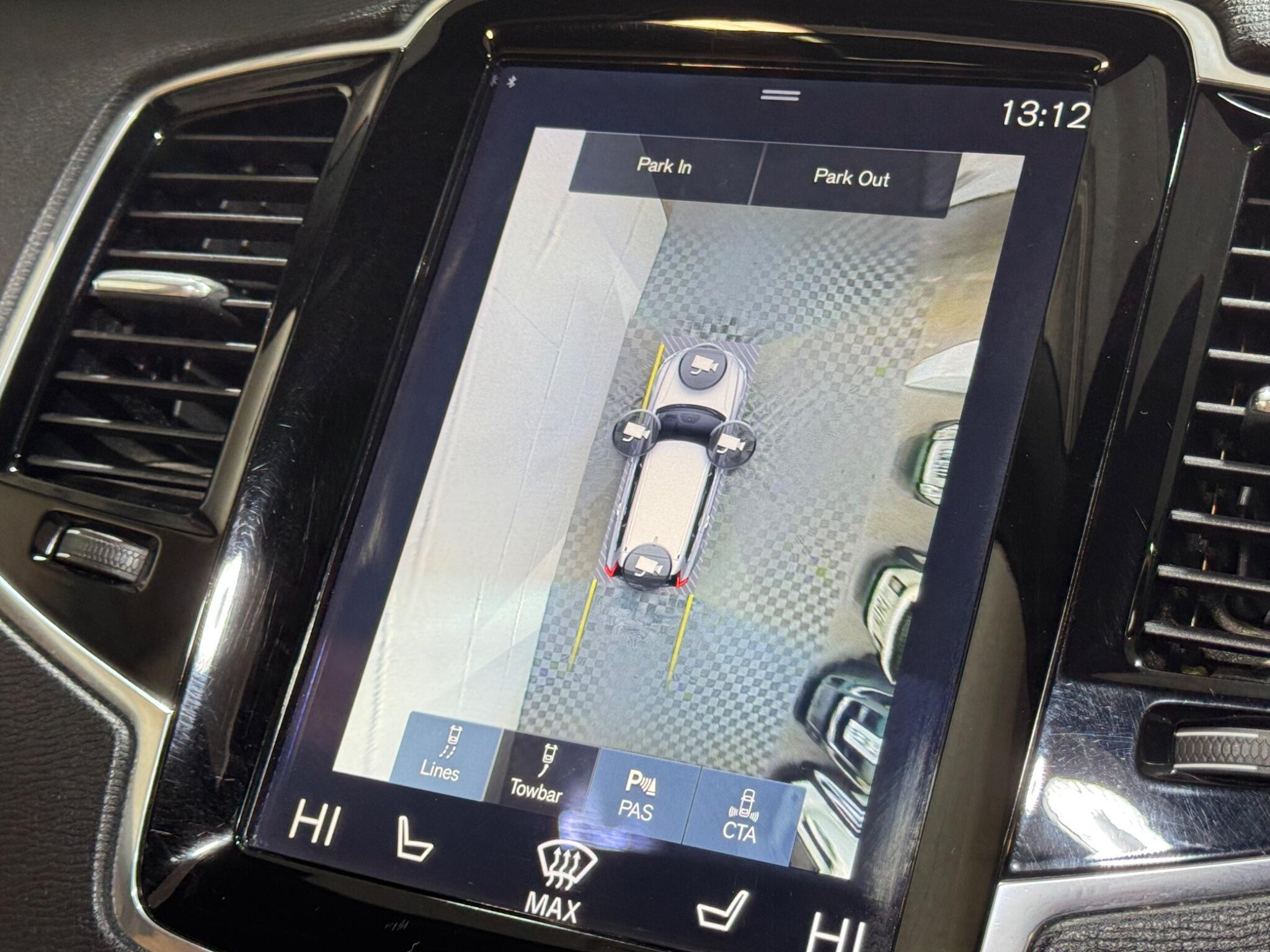 Volvo XC90 - Image 15