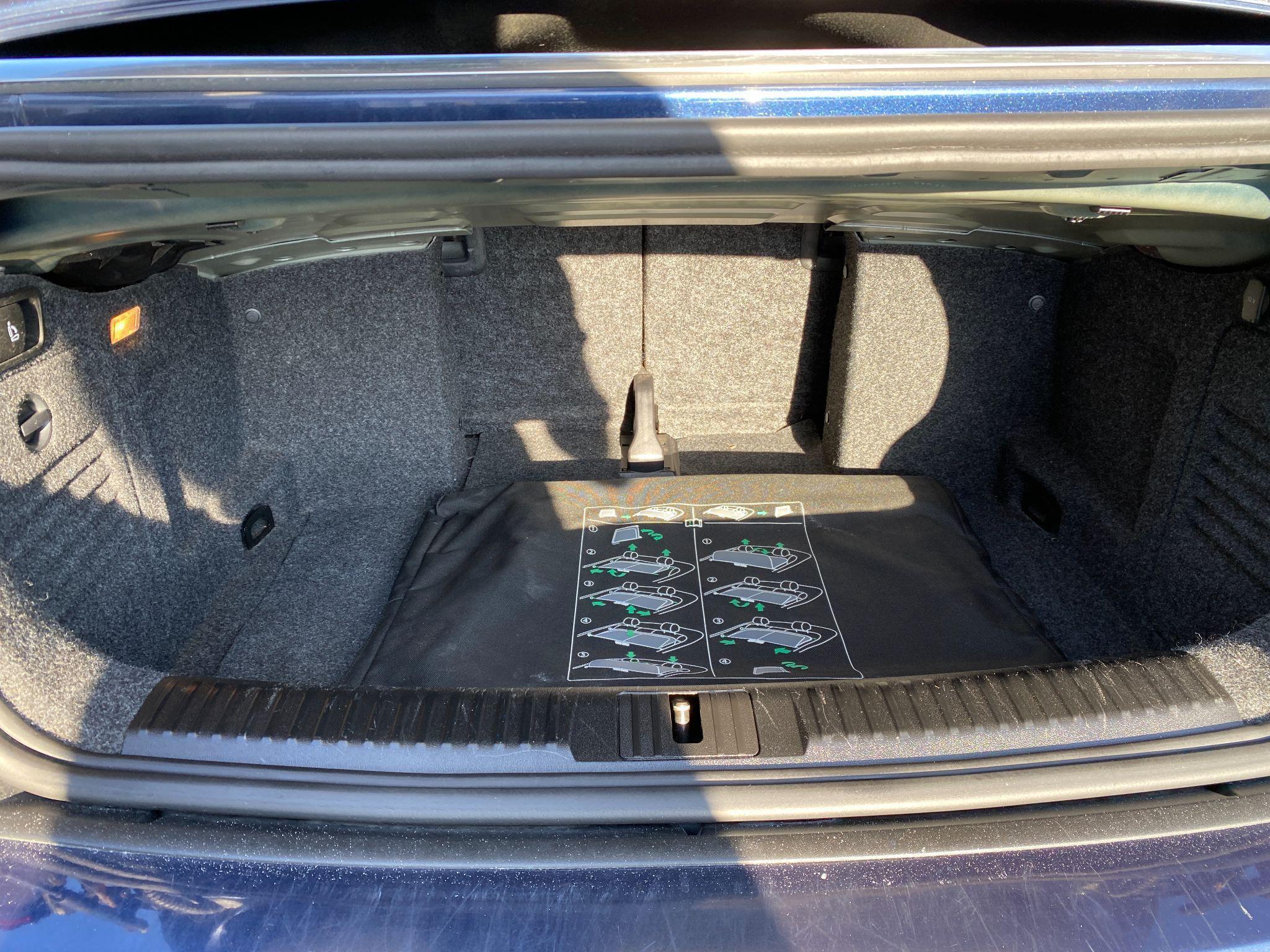 Volkswagen Golf - Image 60