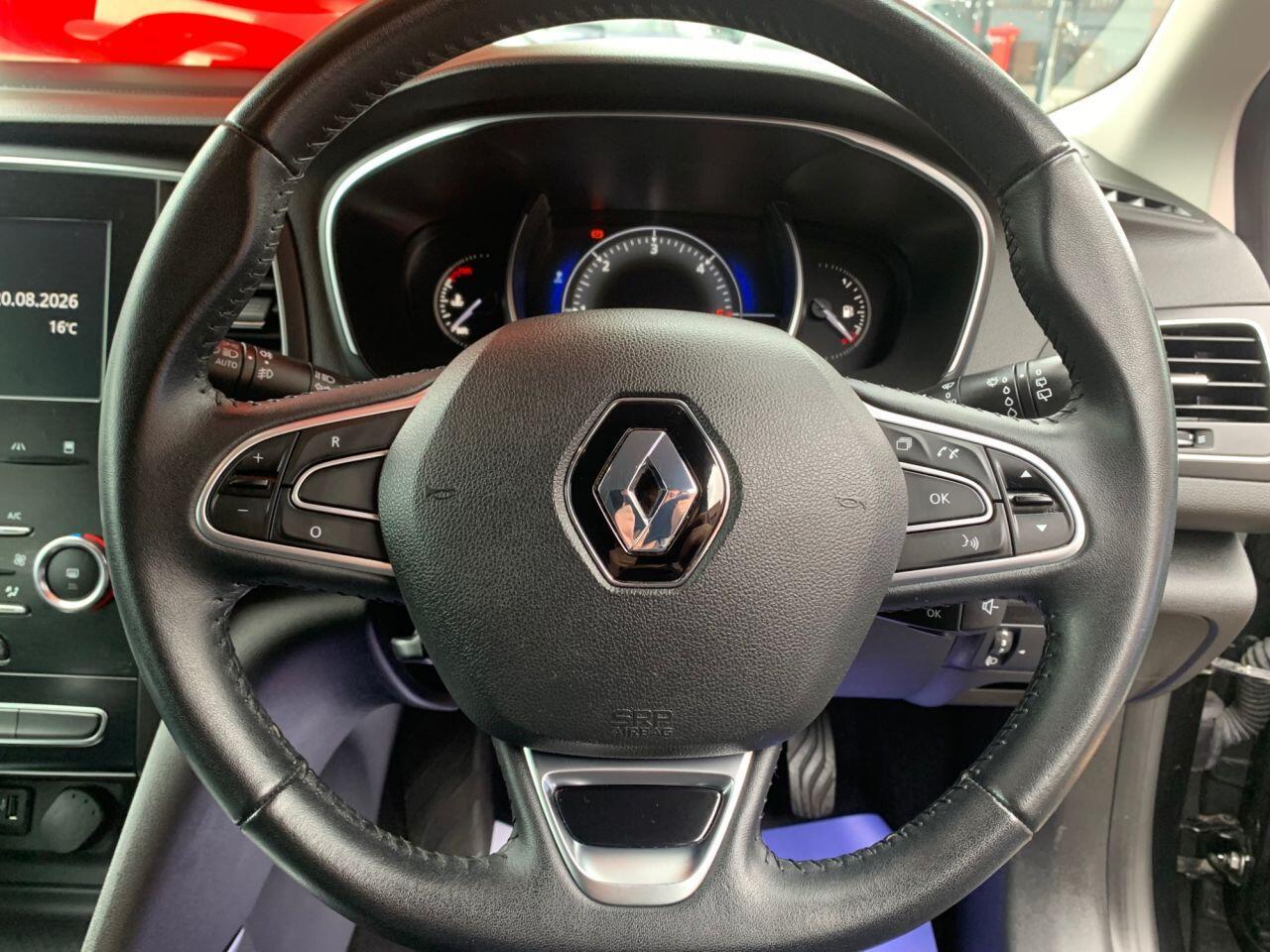 Renault Megane - Image 16