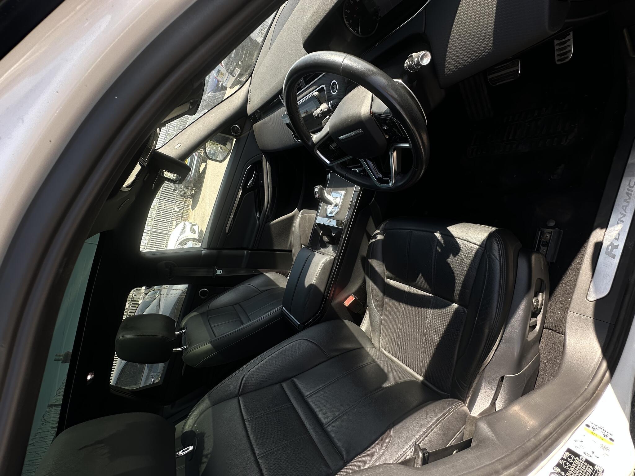 Land Rover Range Rover Evoque - Image 18