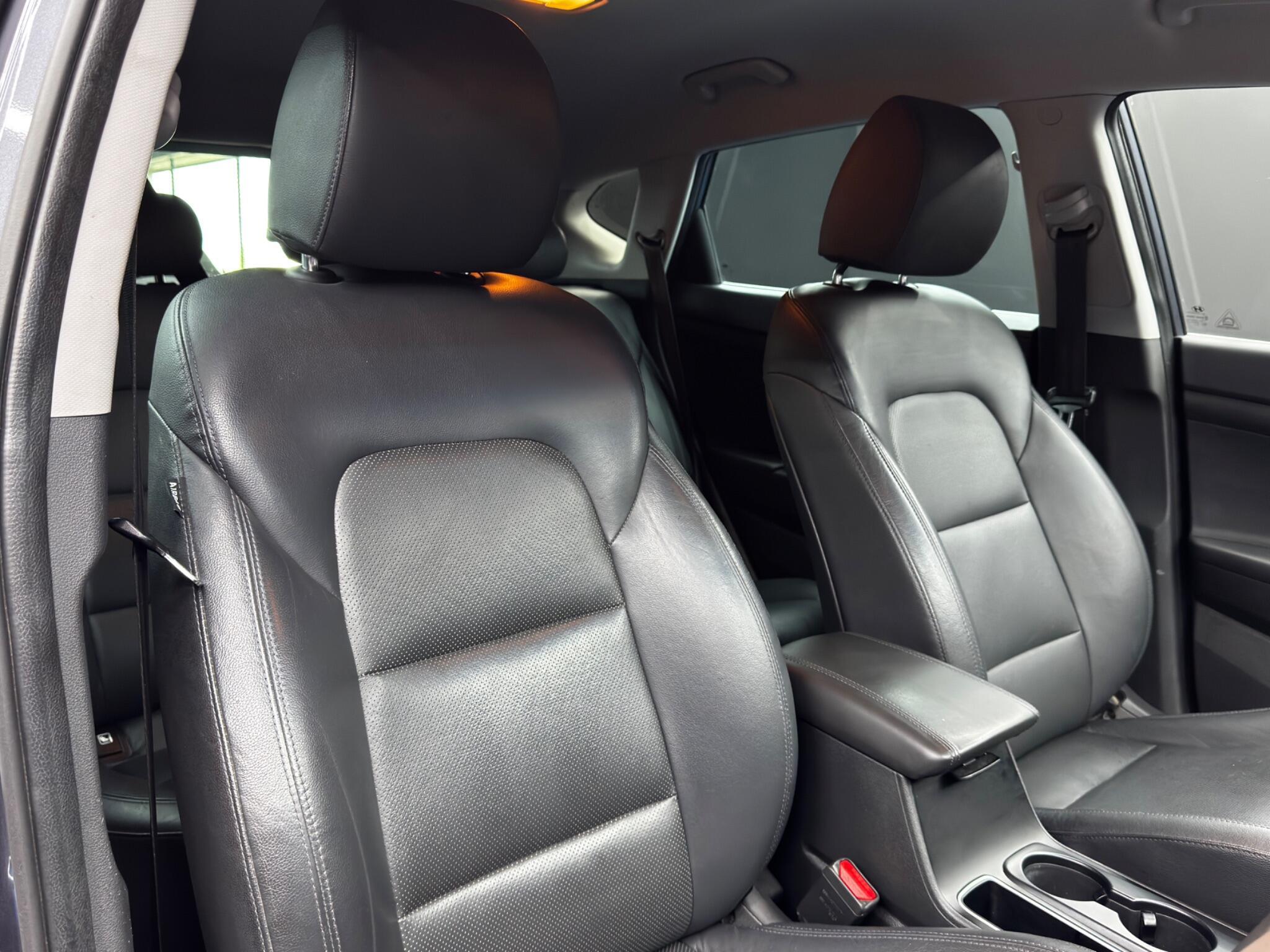 Hyundai Tucson - Image 12