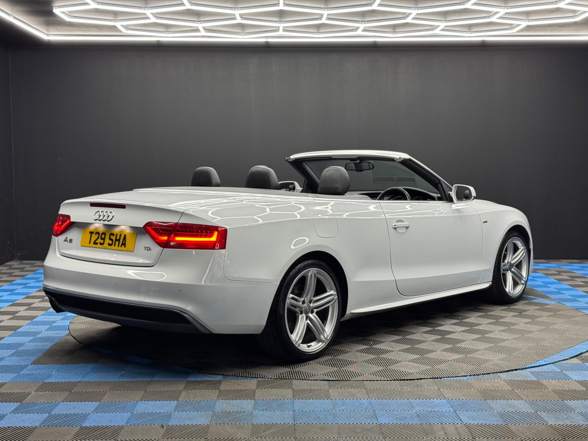 Audi A5 CABRIOLET - Image 5