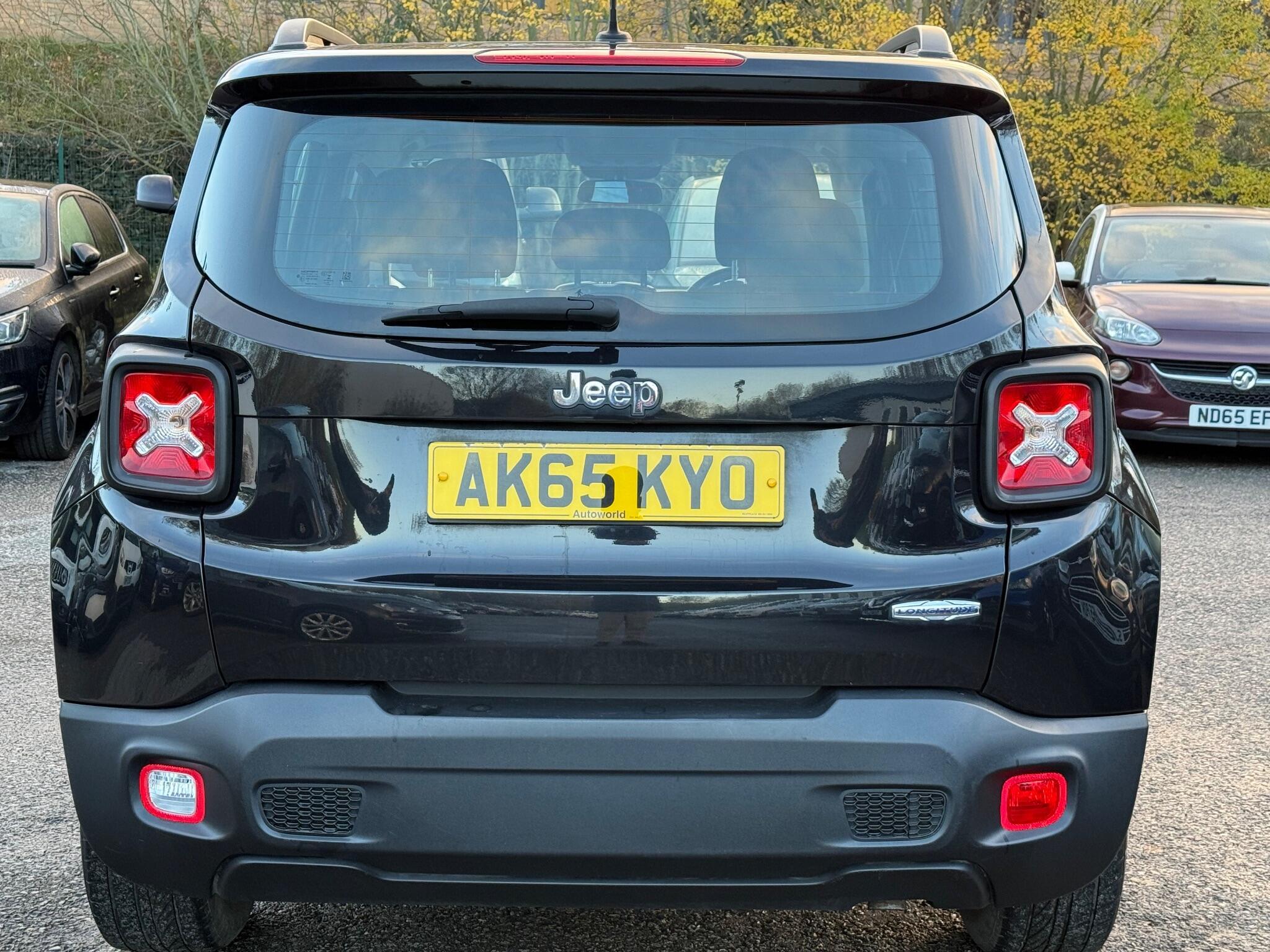 Jeep Renegade - Image 15