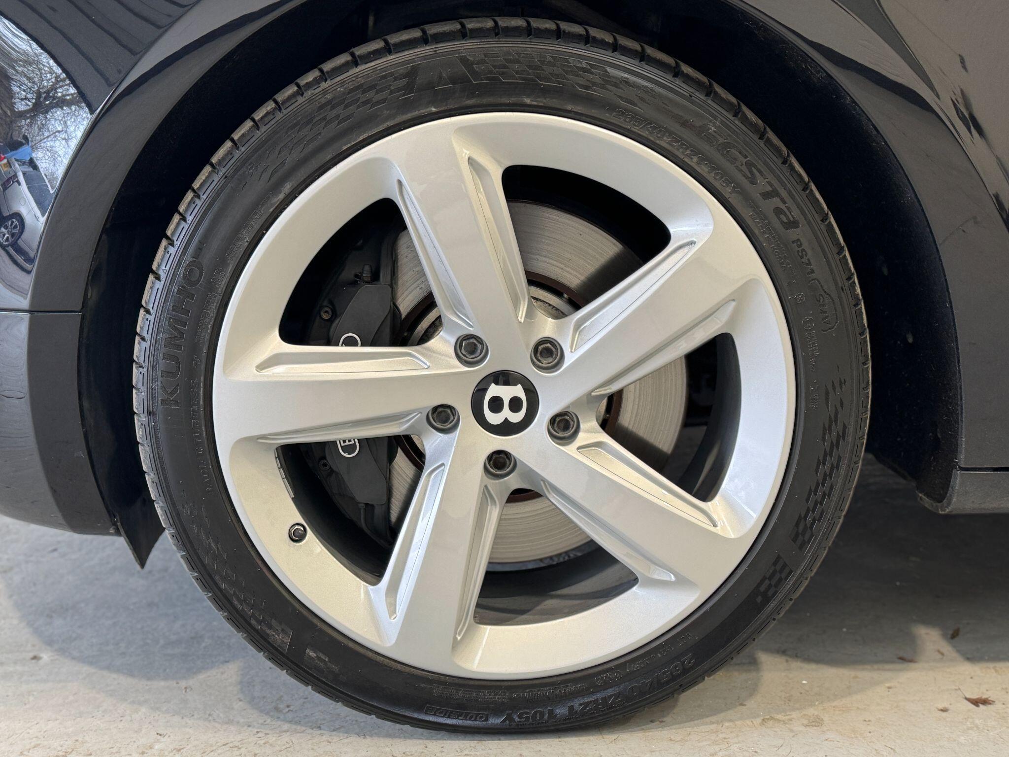 Bentley Mulsanne - Image 24