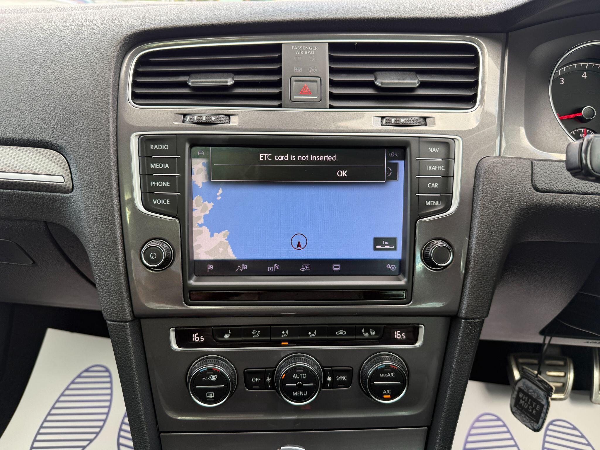 Volkswagen Golf - Image 50