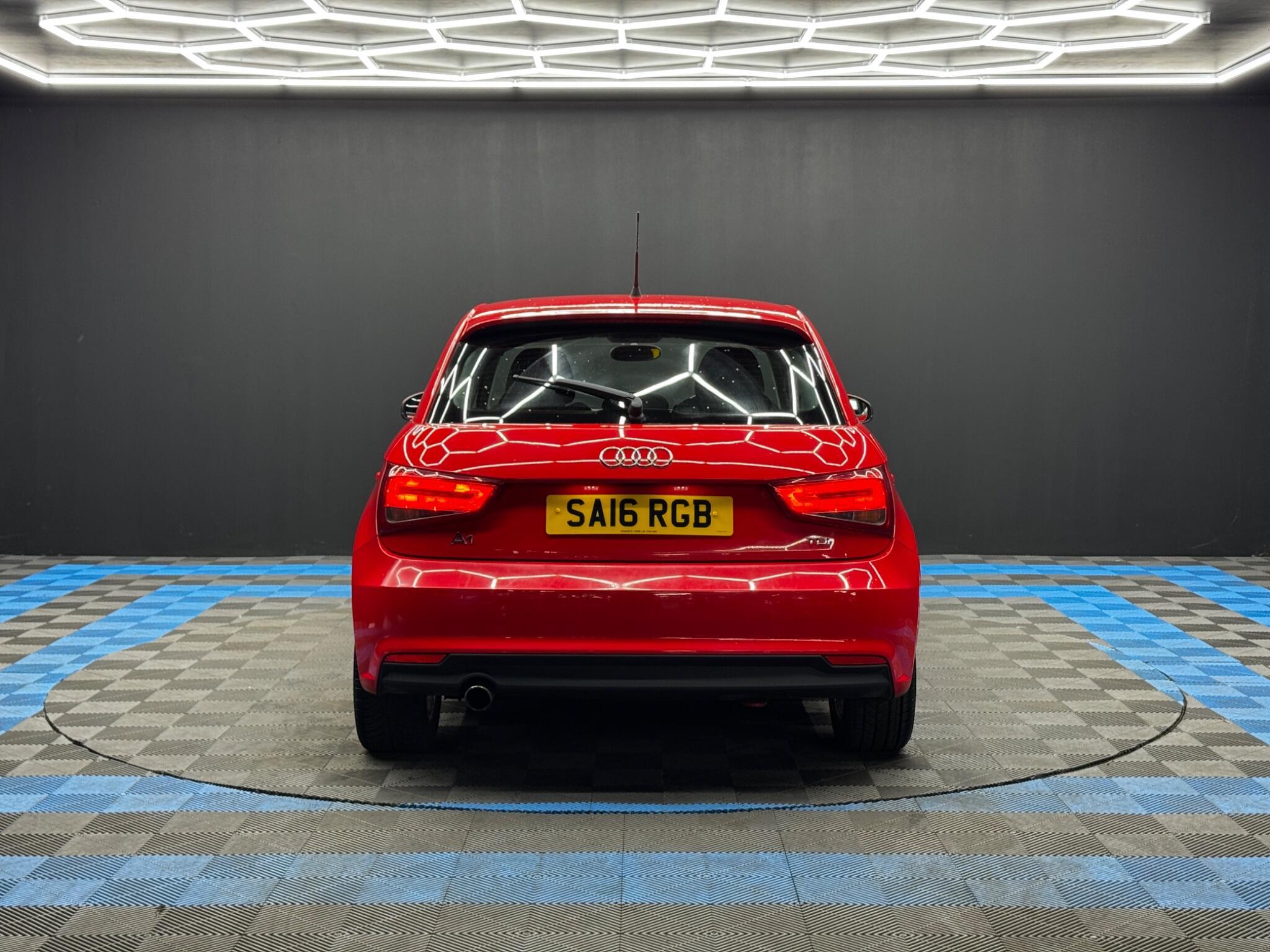 Audi A1 - Image 6