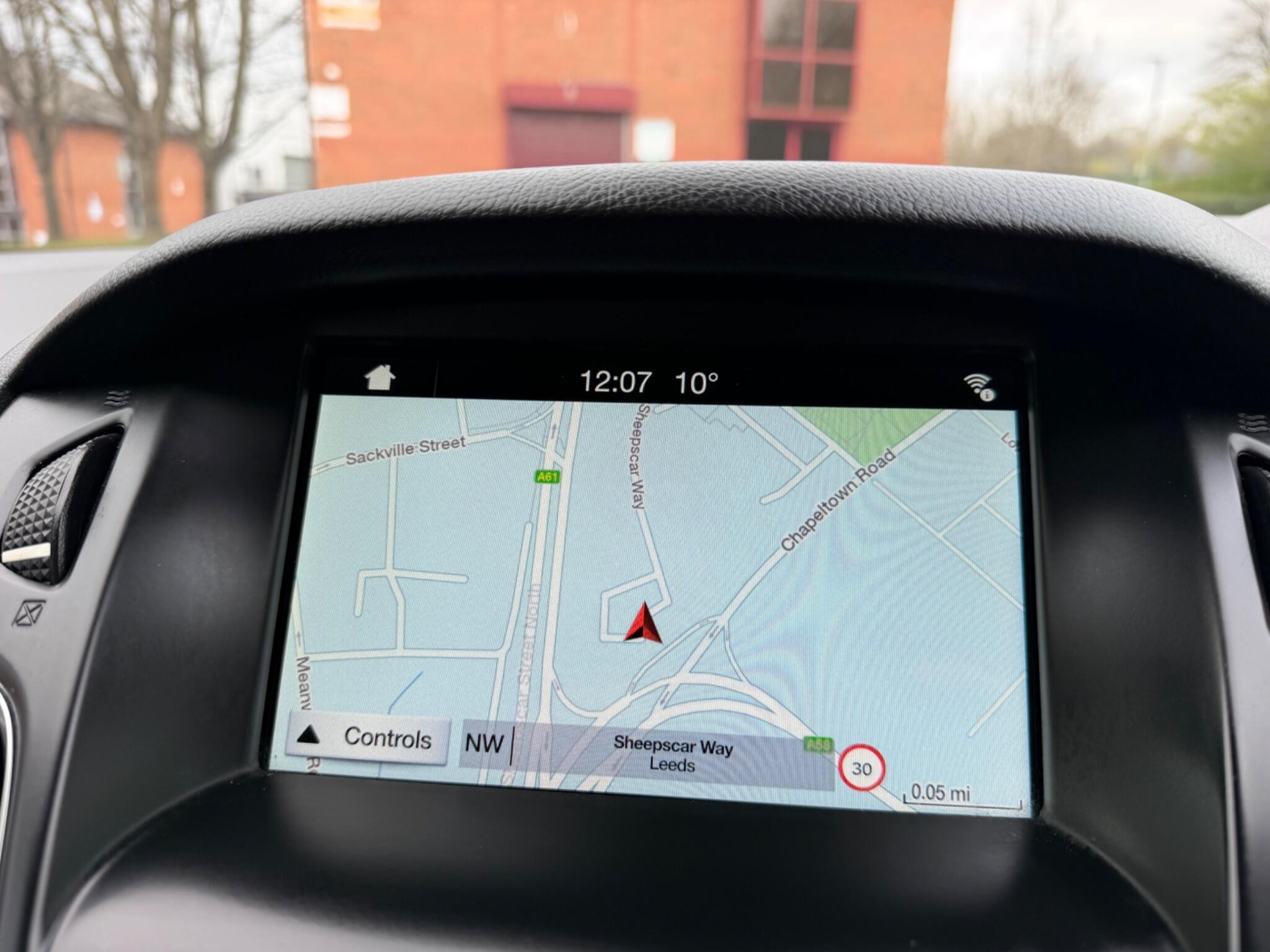 Ford Focus - Image 52