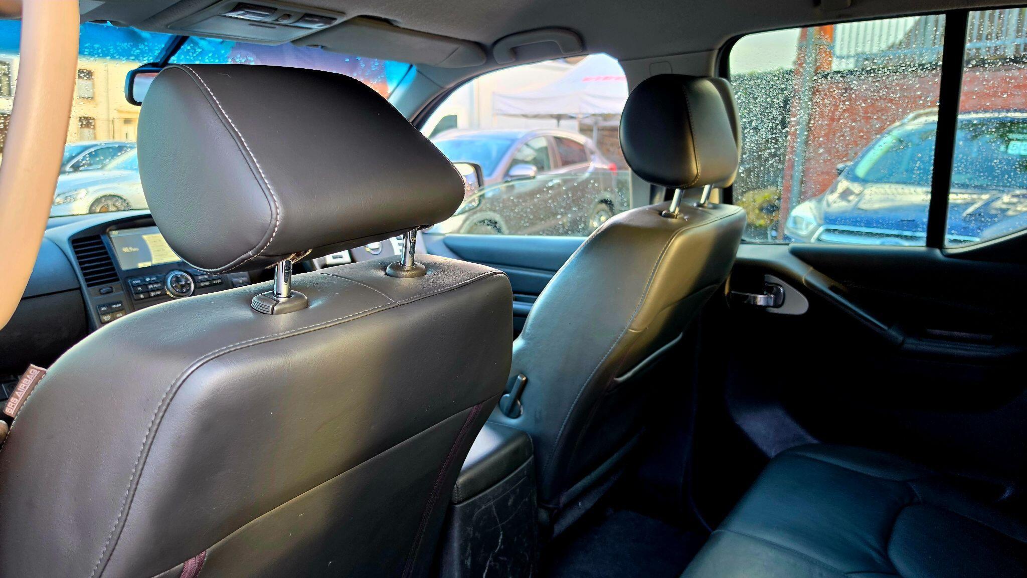 Nissan NAVARA - Image 18