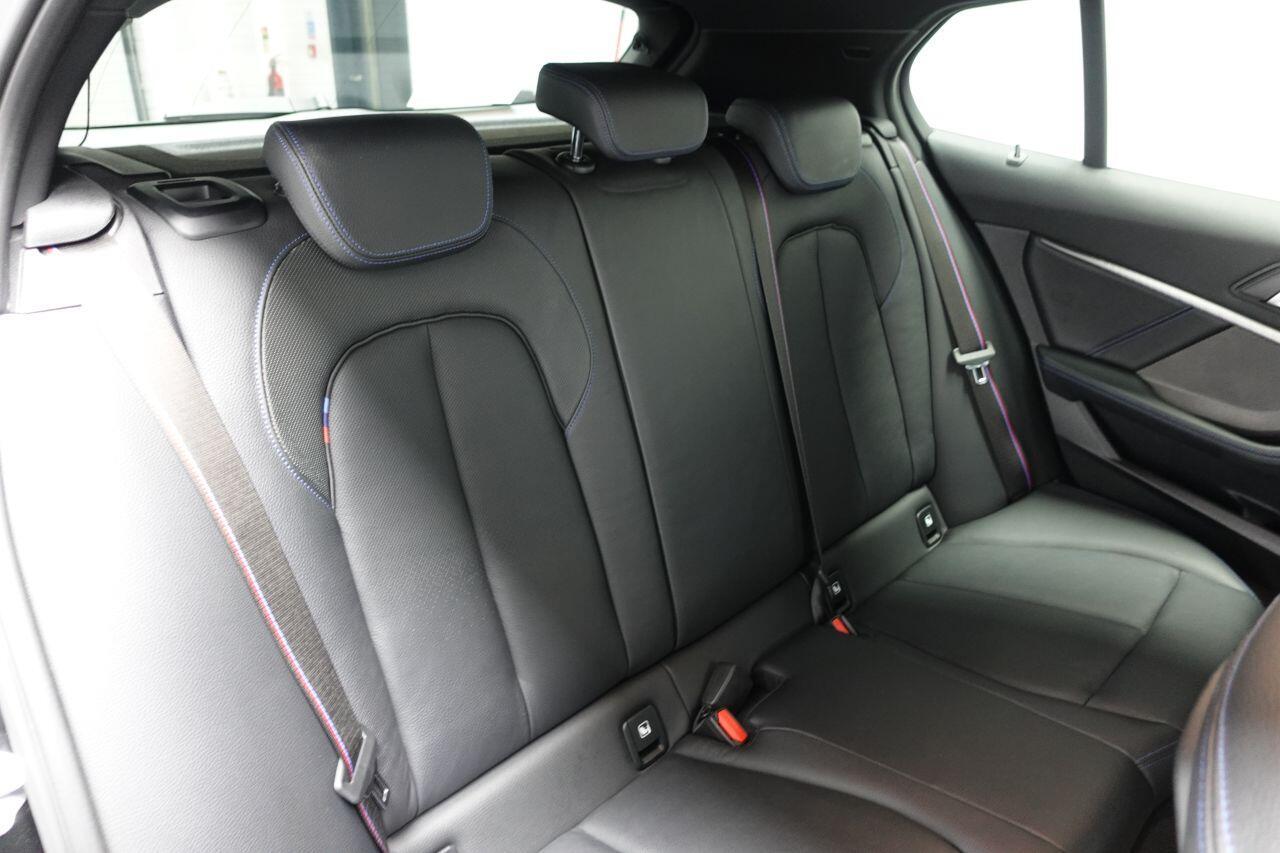 BMW 1 Series - Image 18