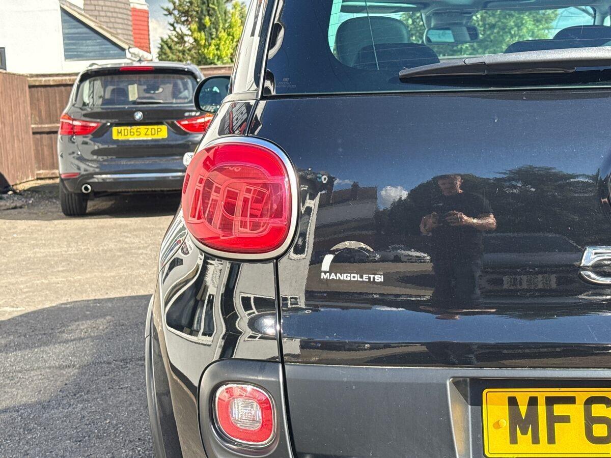 Fiat 500L - Image 2