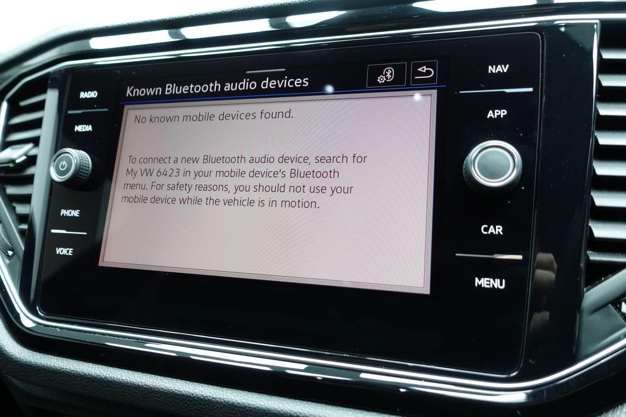 Volkswagen T-Roc - Image 26