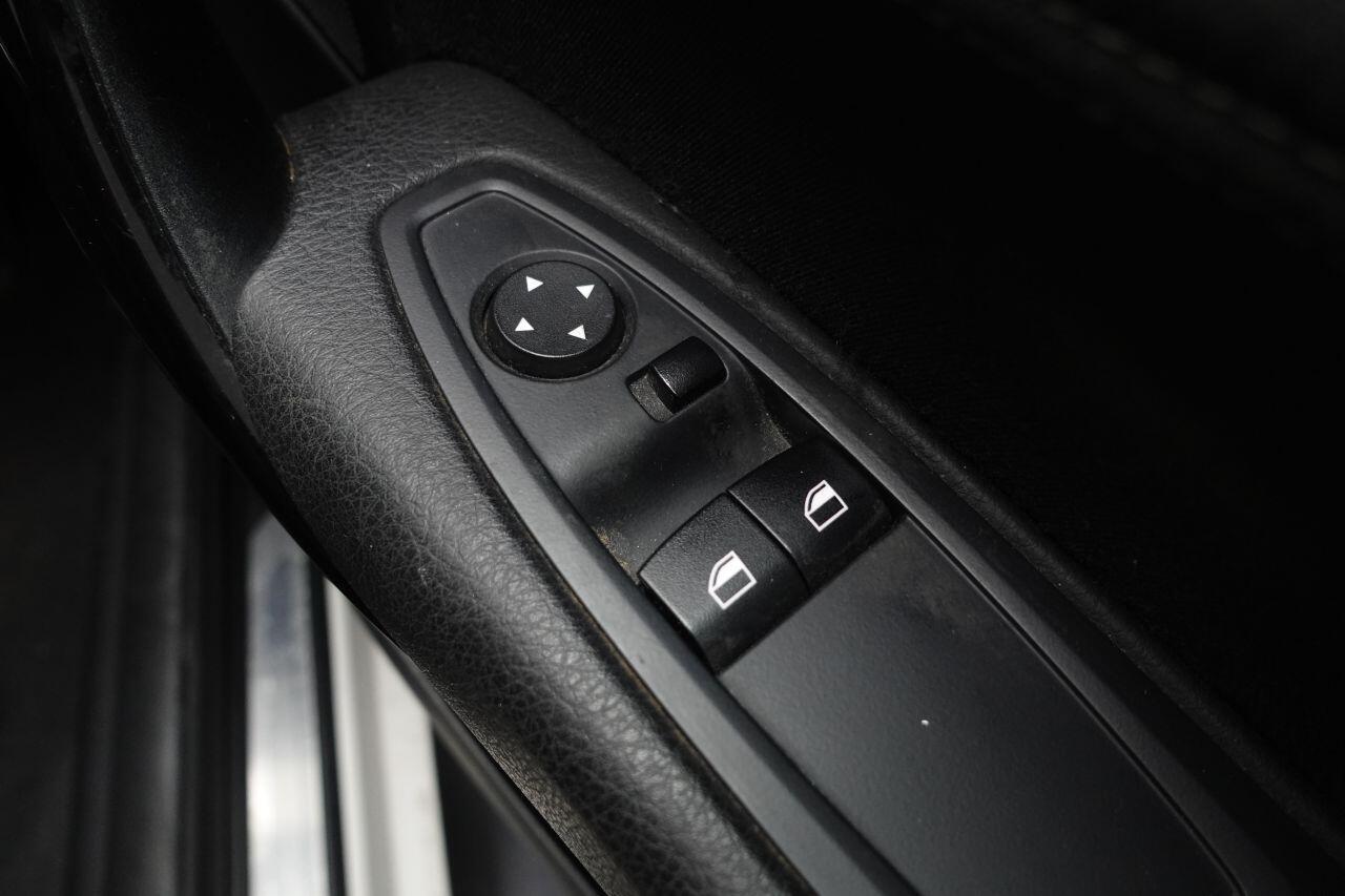 BMW 1 Series - Image 50