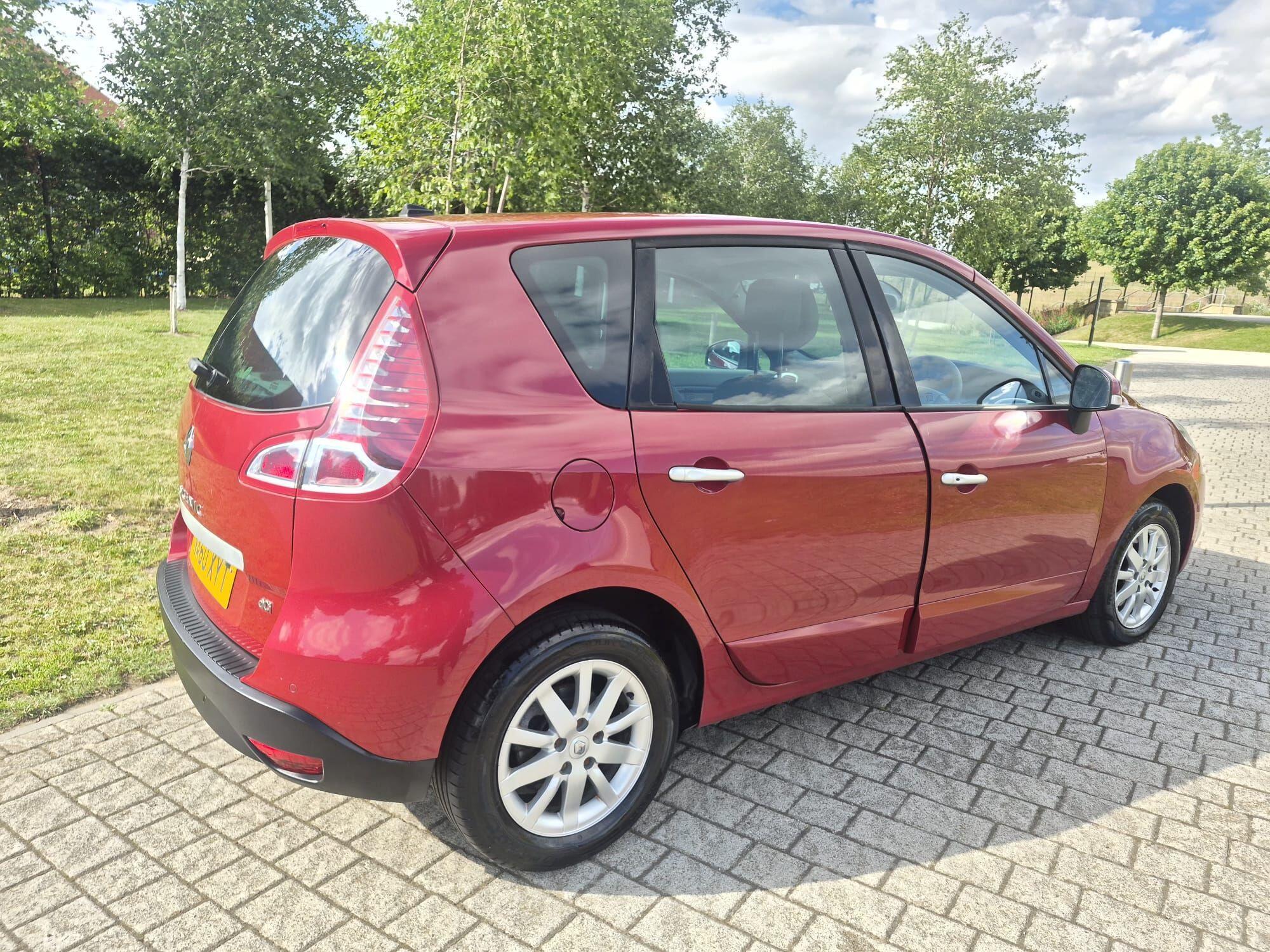 Renault Scenic - Image 2