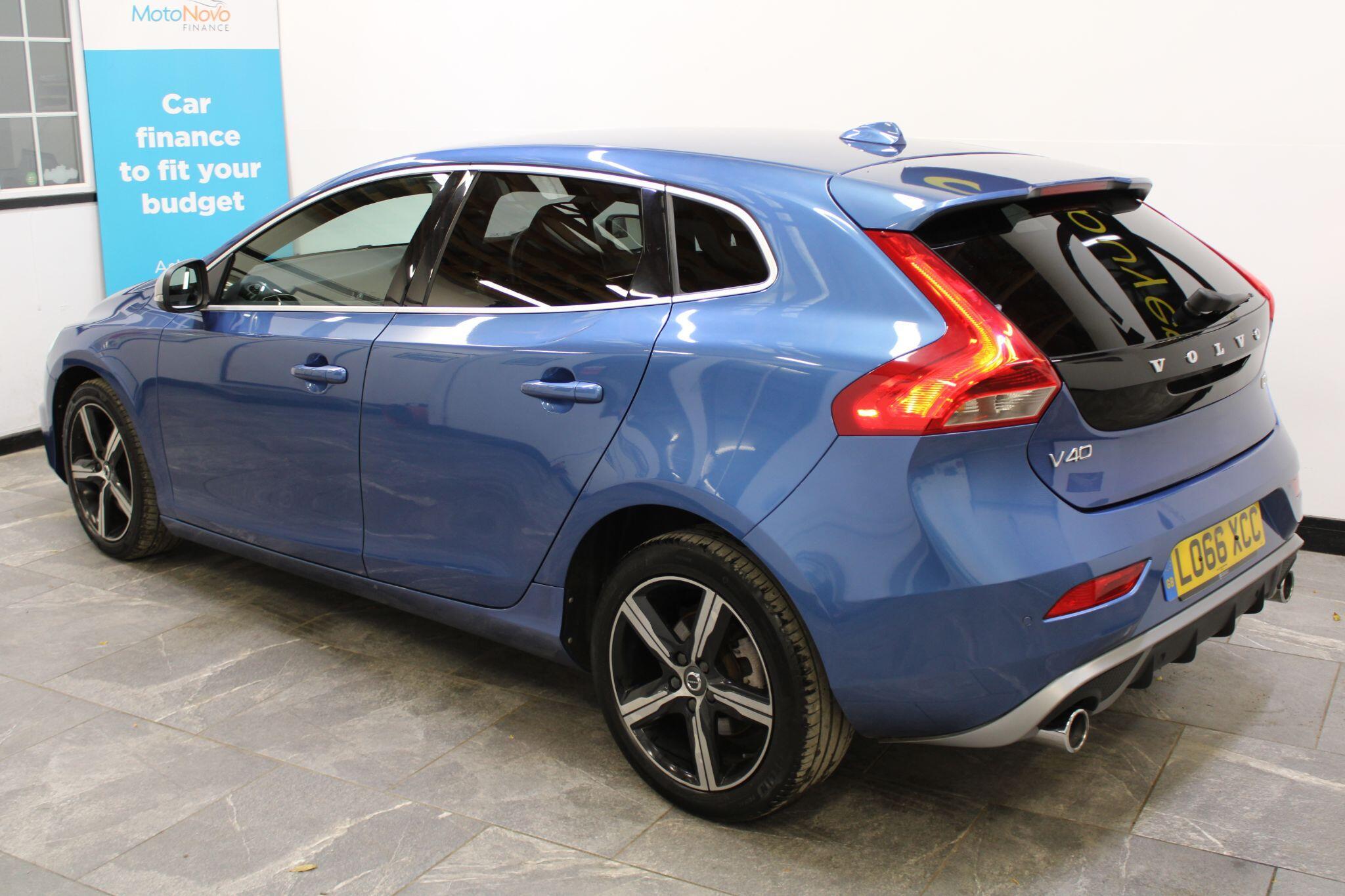 Volvo V40 - Image 19
