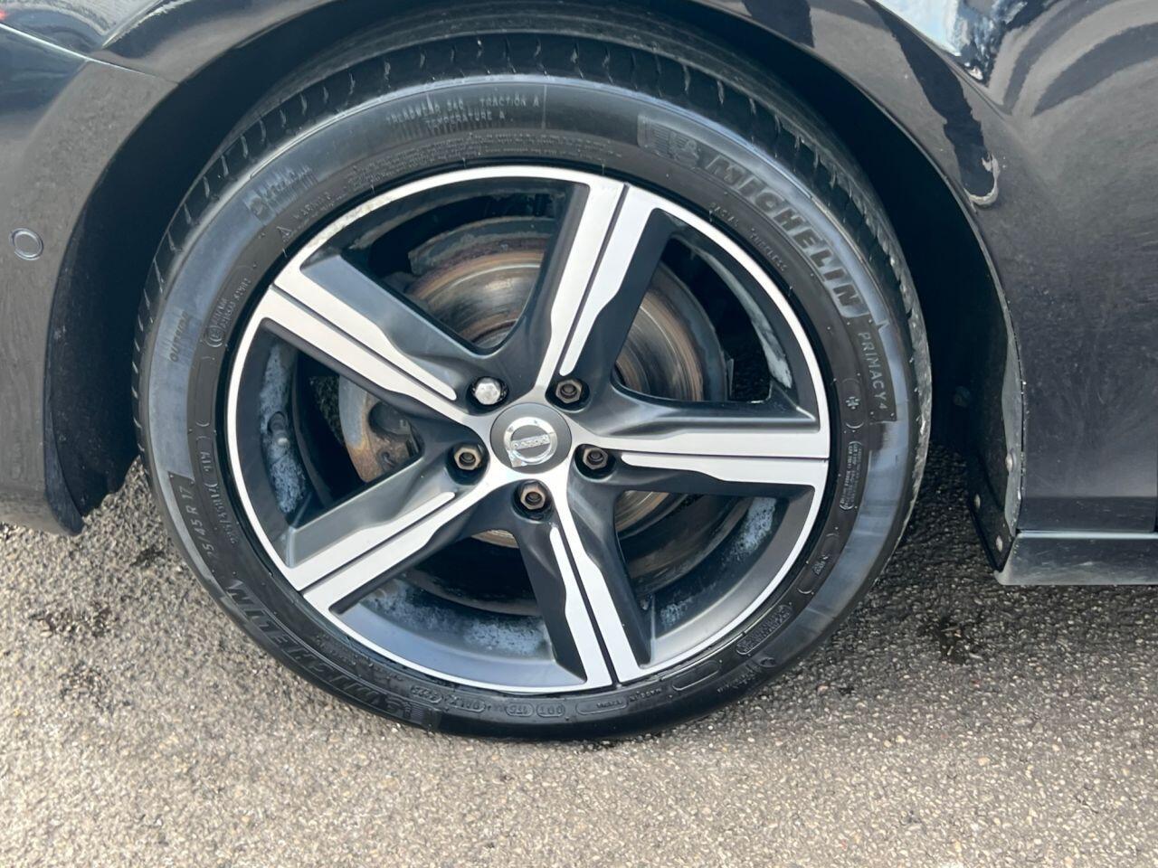 Volvo V40 - Image 31