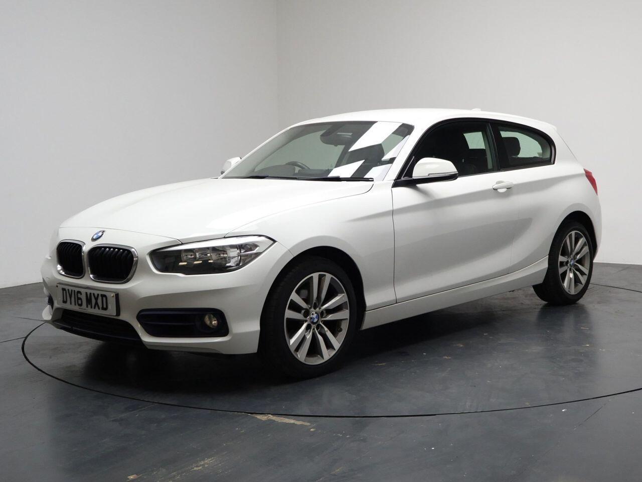 BMW 1 Series - Image 6