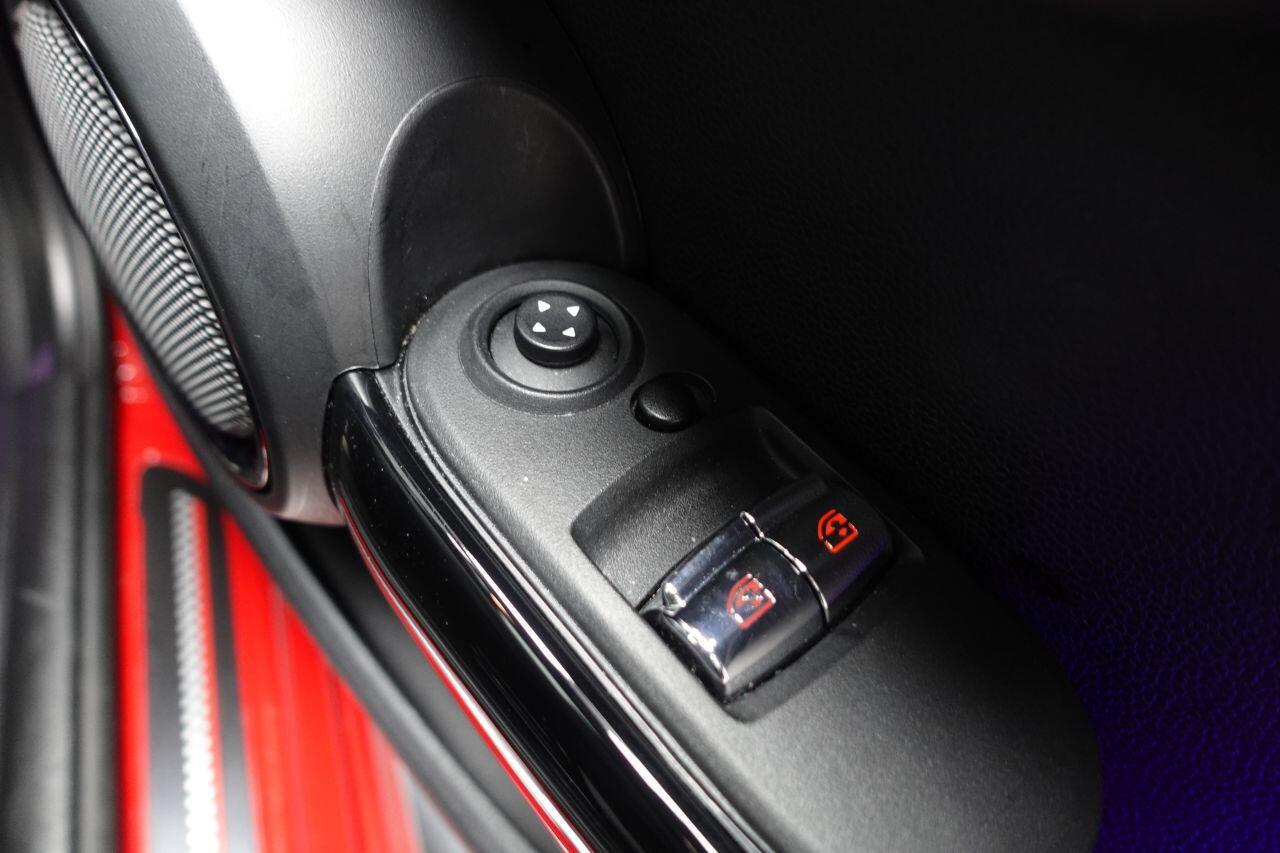 MINI Hatch - Image 42