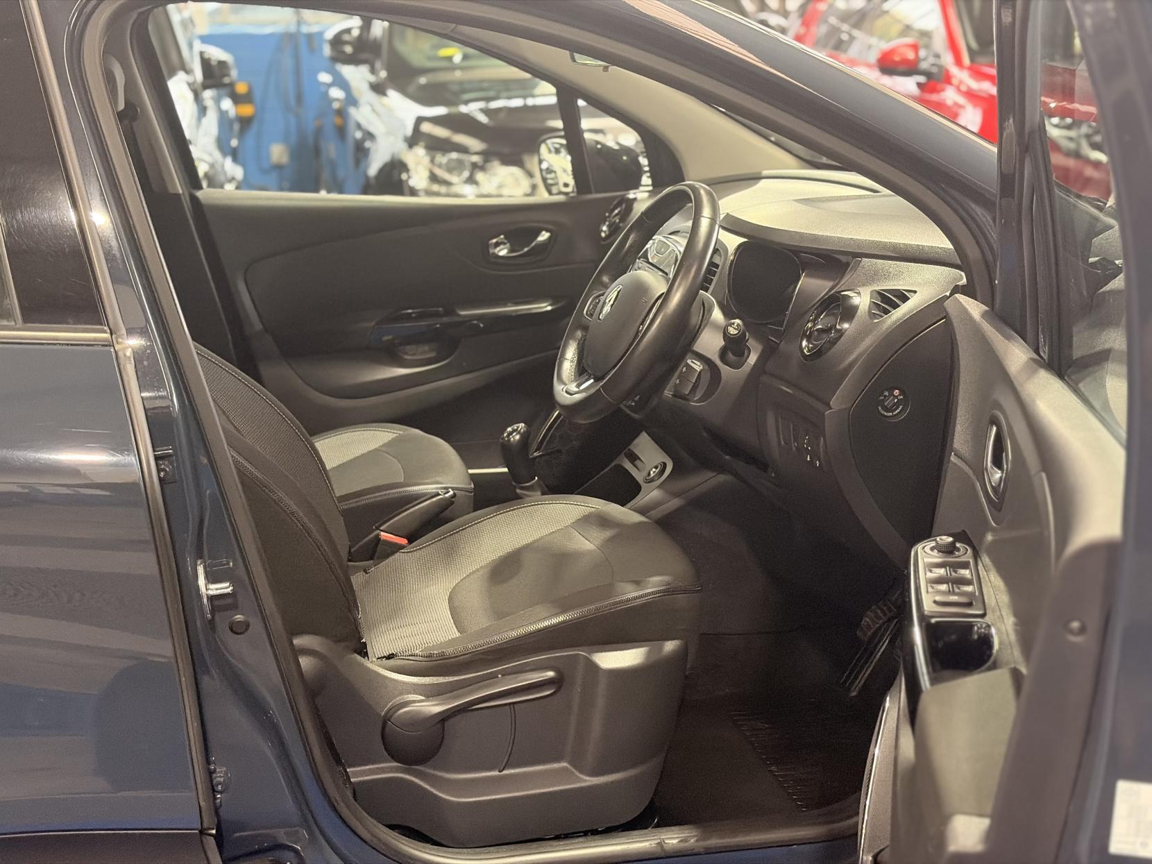 Renault Captur - Image 20